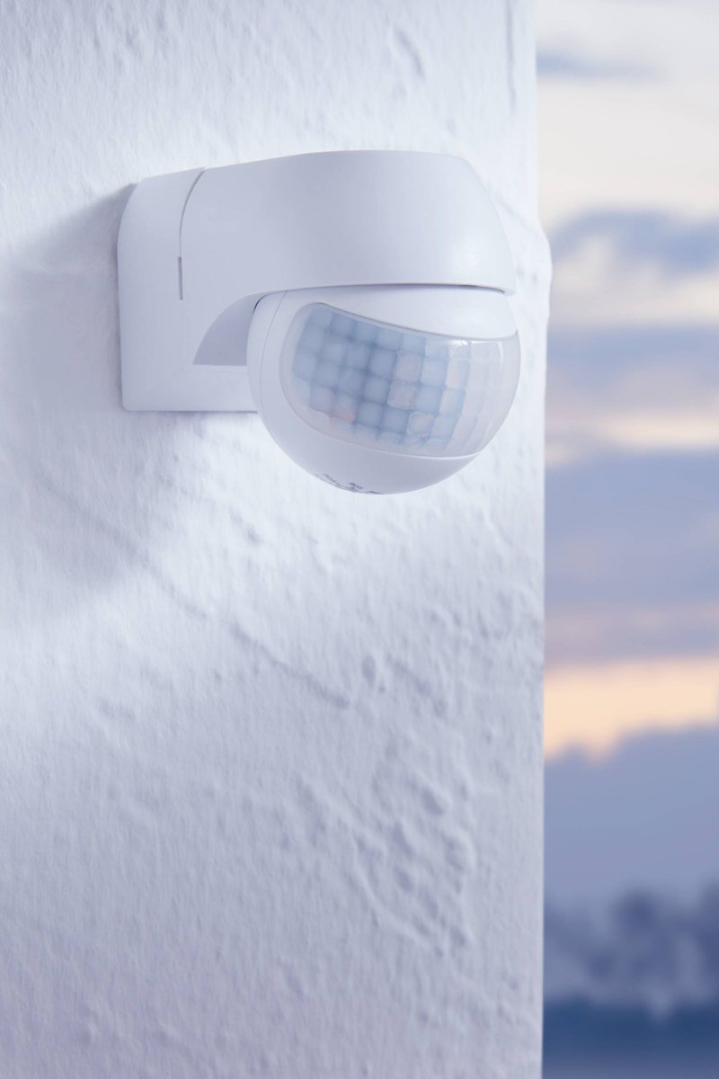 Detect Me IP44 180 Degree PIR Sensor in White