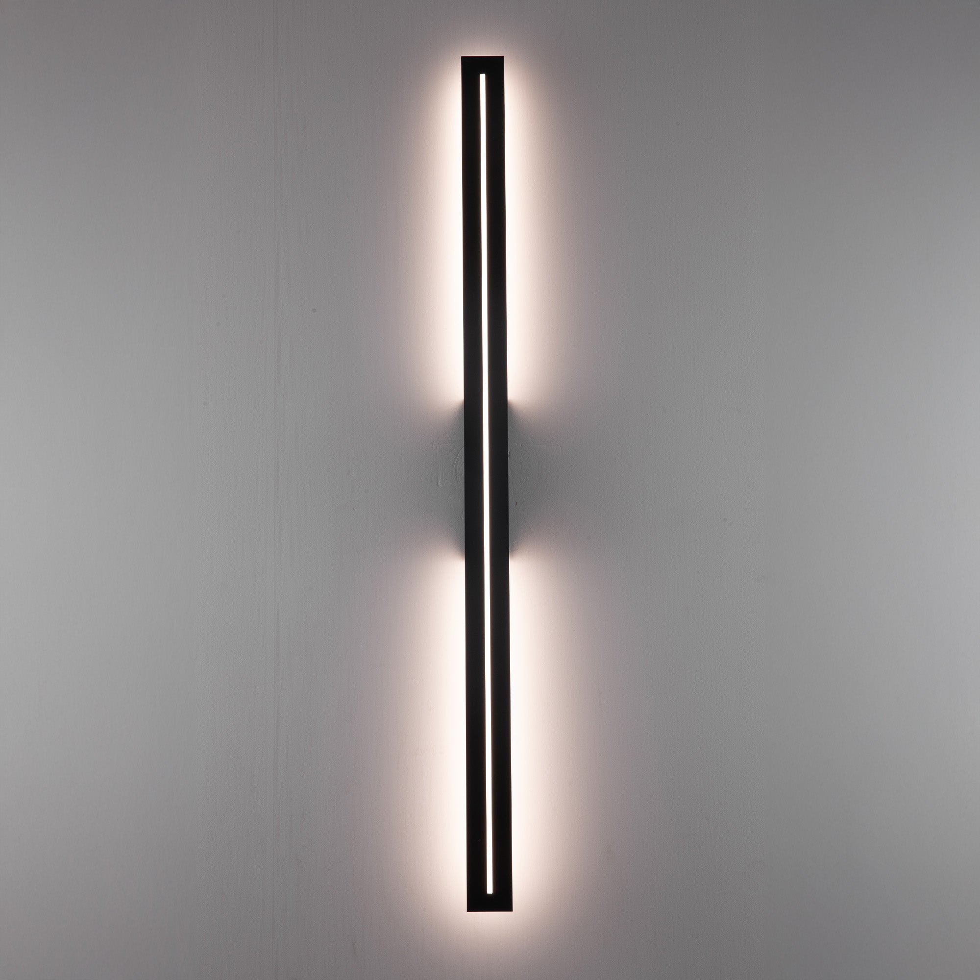Edgar Black 26W CCT IP54 1010mm External Wall Light