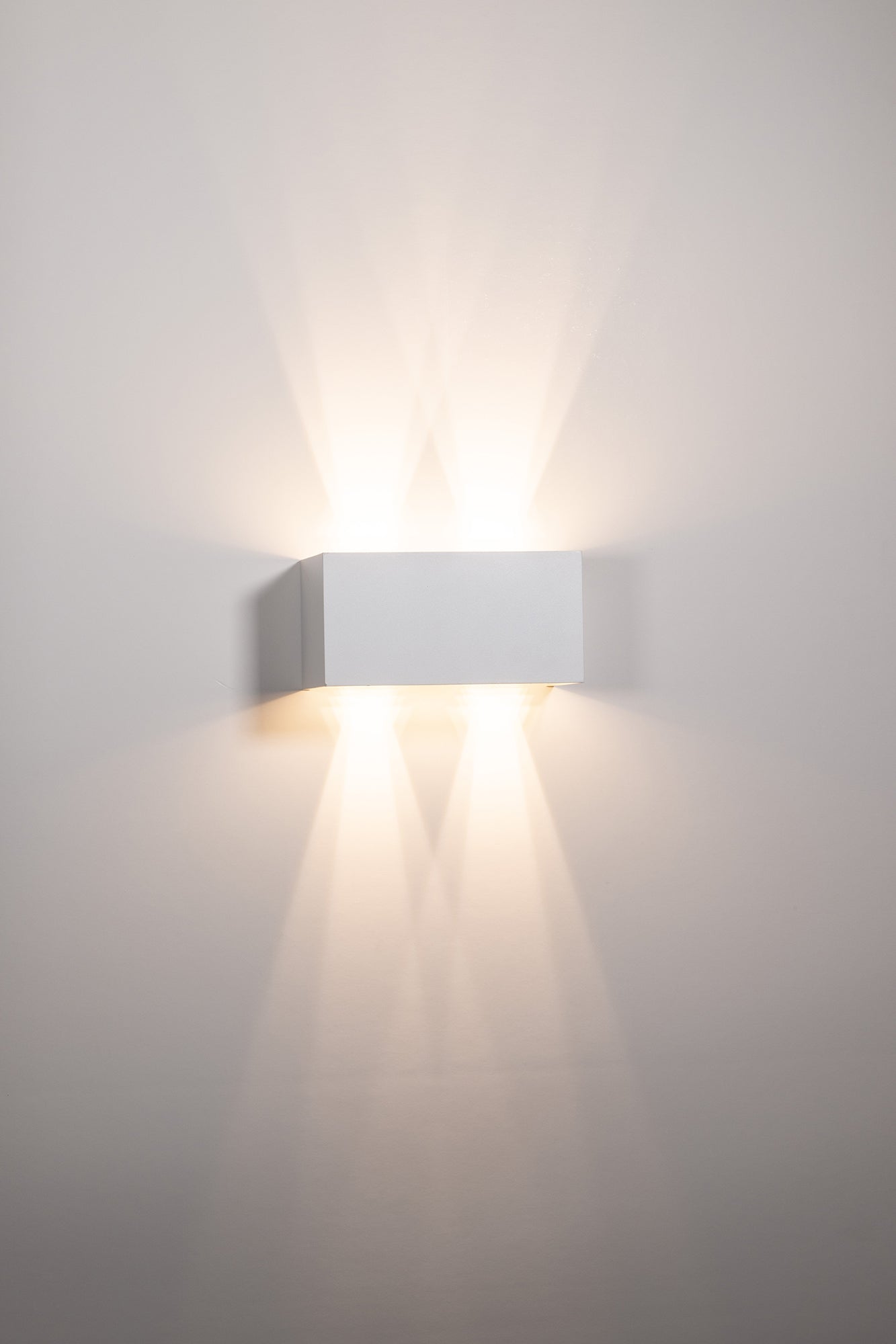 HV36582T-WHT-SQ - Versa White Square Up & Down Wall Light