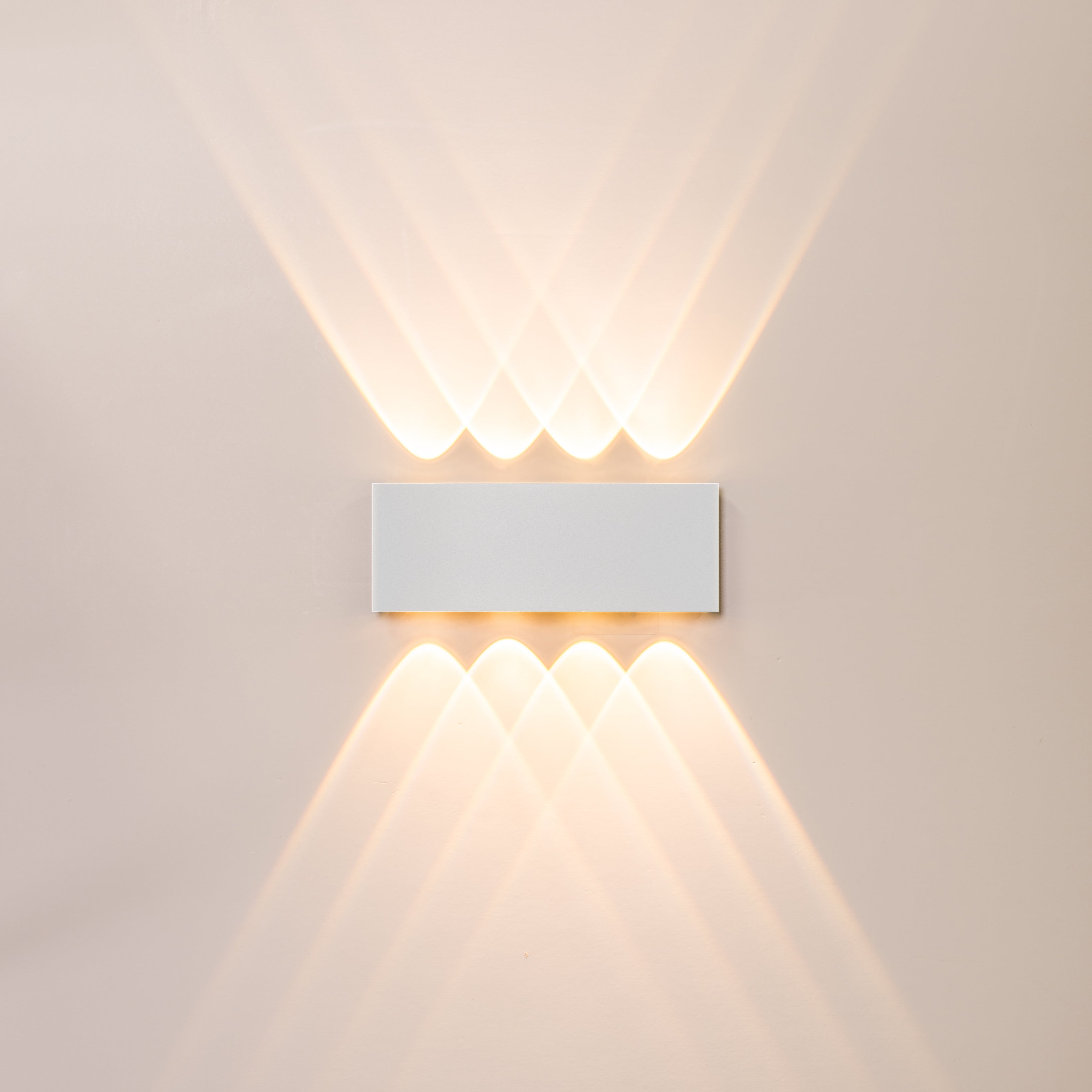HV3697T-WHT-240V | HV3697T-WHT-12V - Maro White Up & Down TRI Colour LED Wall Light
