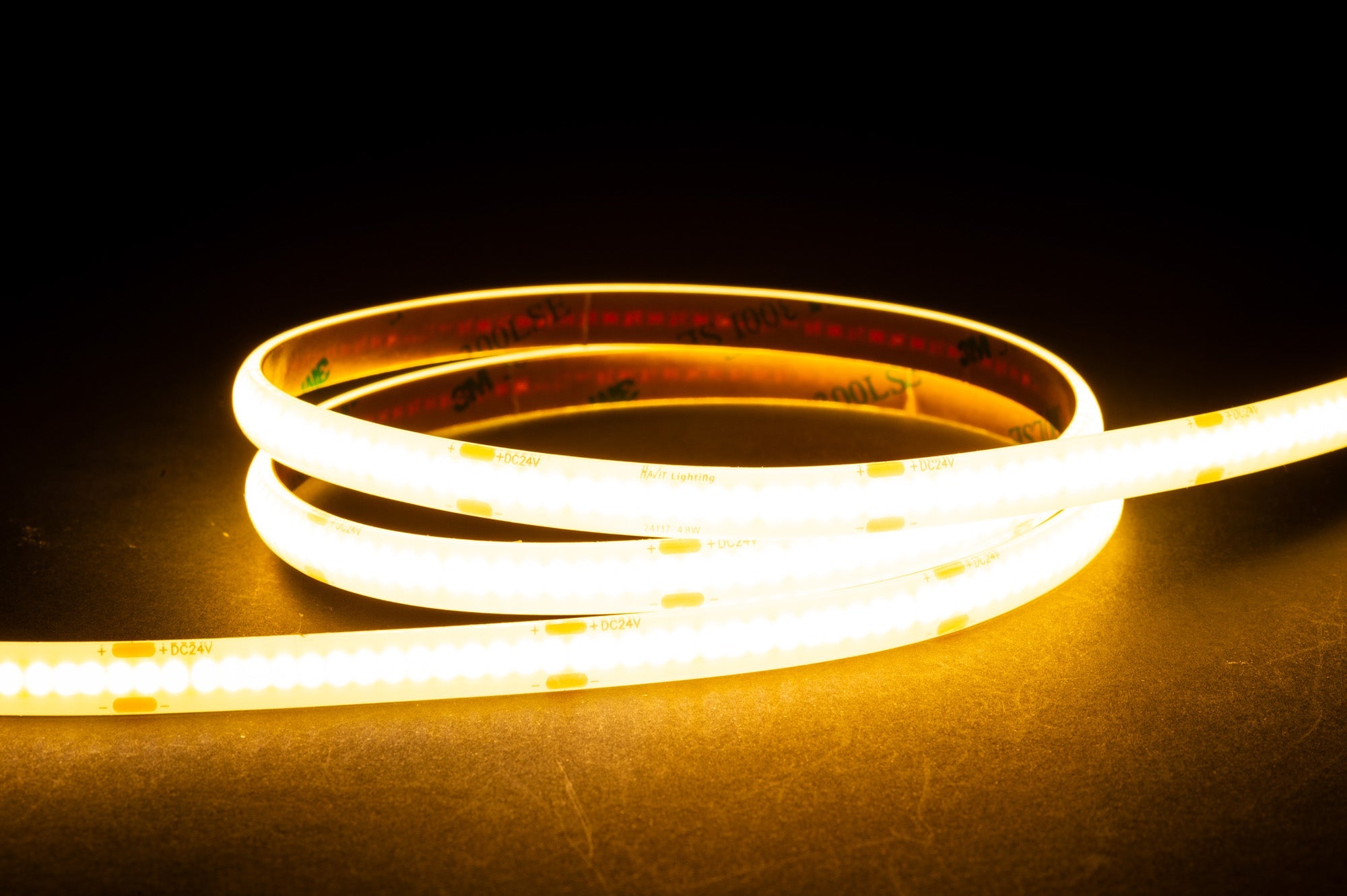 HV9760-IP54-320-3K - 4.8w IP54 24v DC 3000K COB Dotless LED Strip