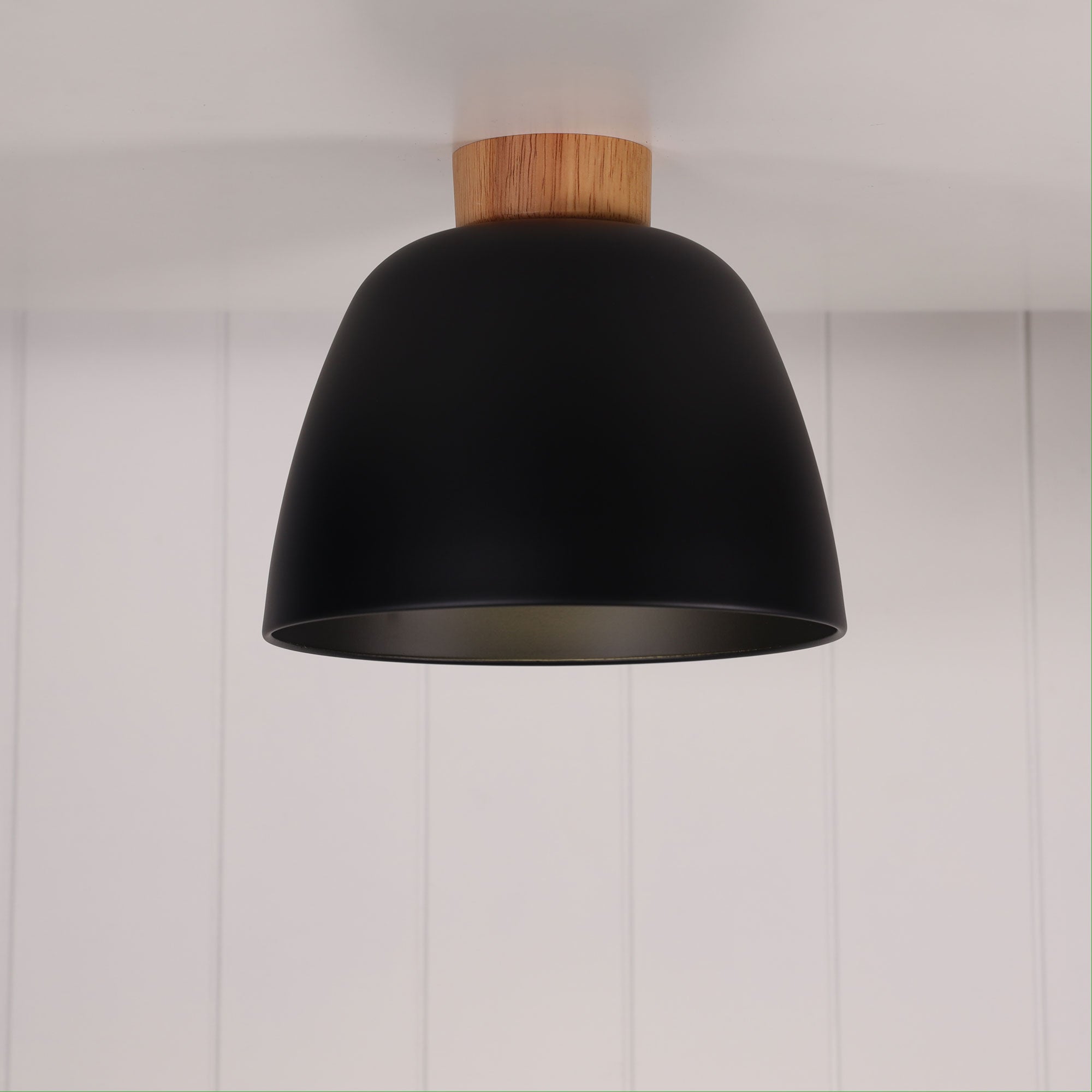Tommy Black & Timber DIY Shade