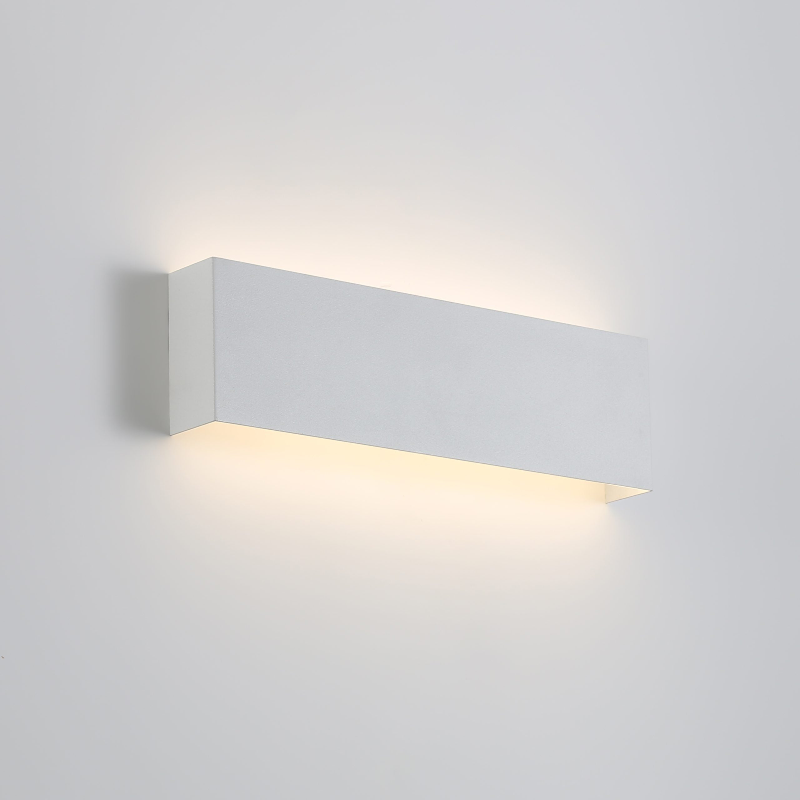 Rafter.30 White 12W CCT LED Up/Down Wall Light