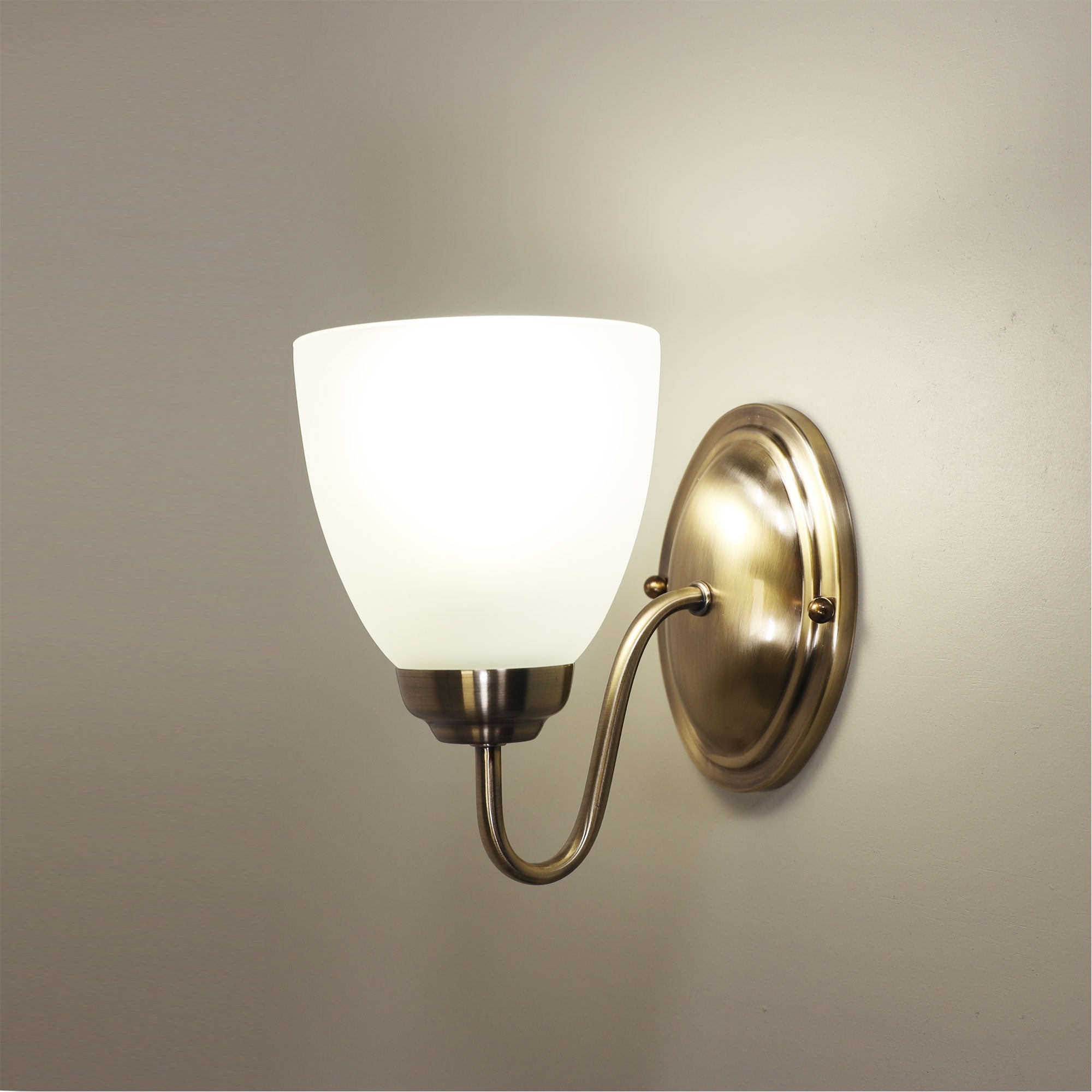 Rochester Antique Brass & Frosted Glass Traditional Wall Light