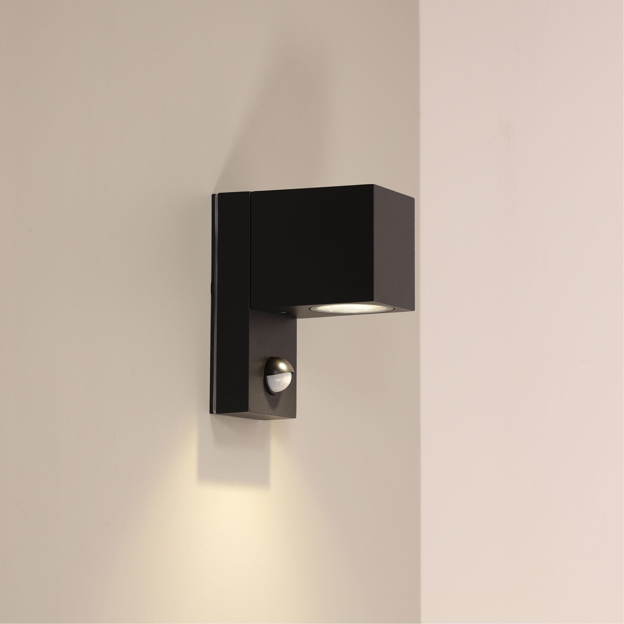 Atlas Black GU10 IP54 Fixed Down Sensor Light