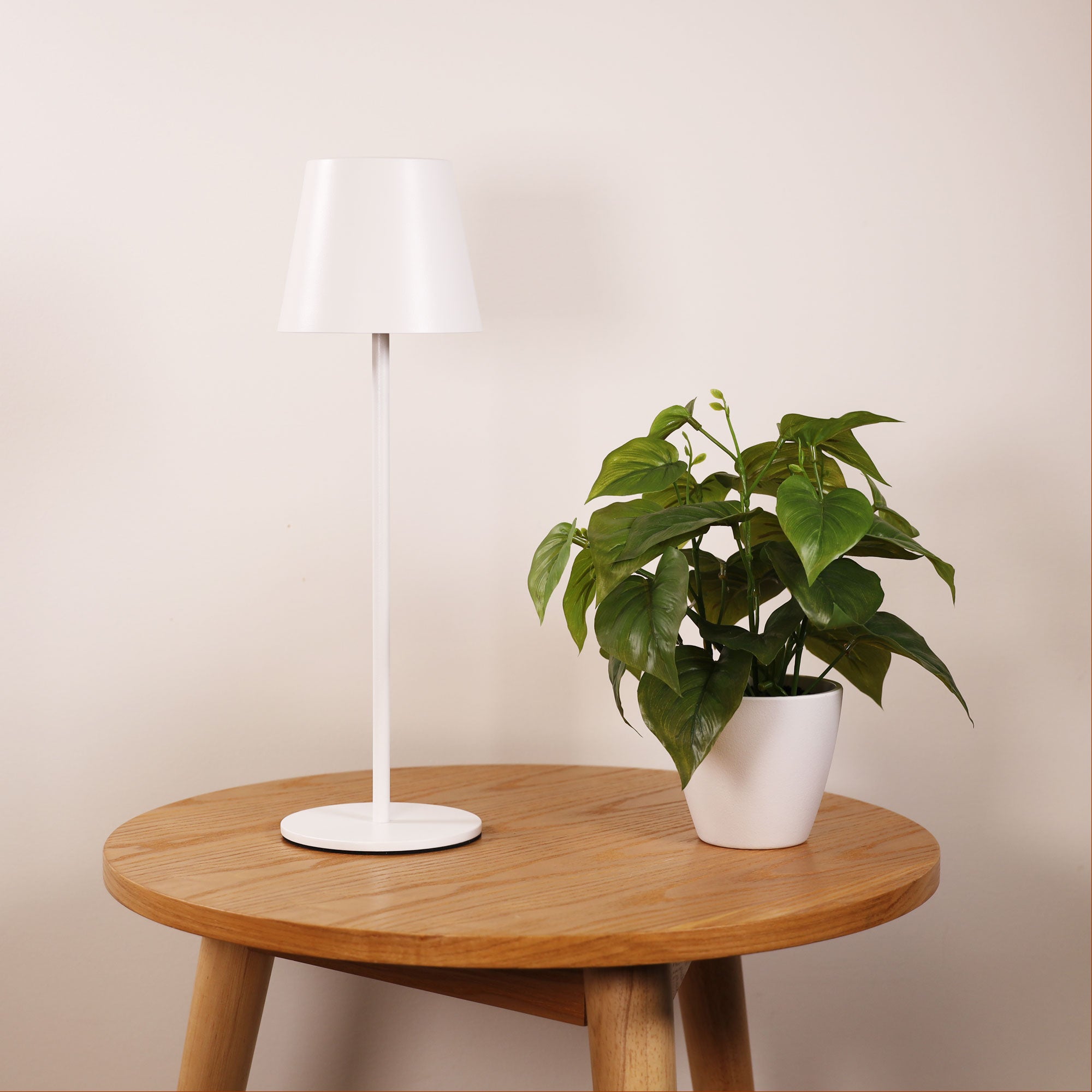 Mindy White 3W 3000K Rechargeable Table Lamp