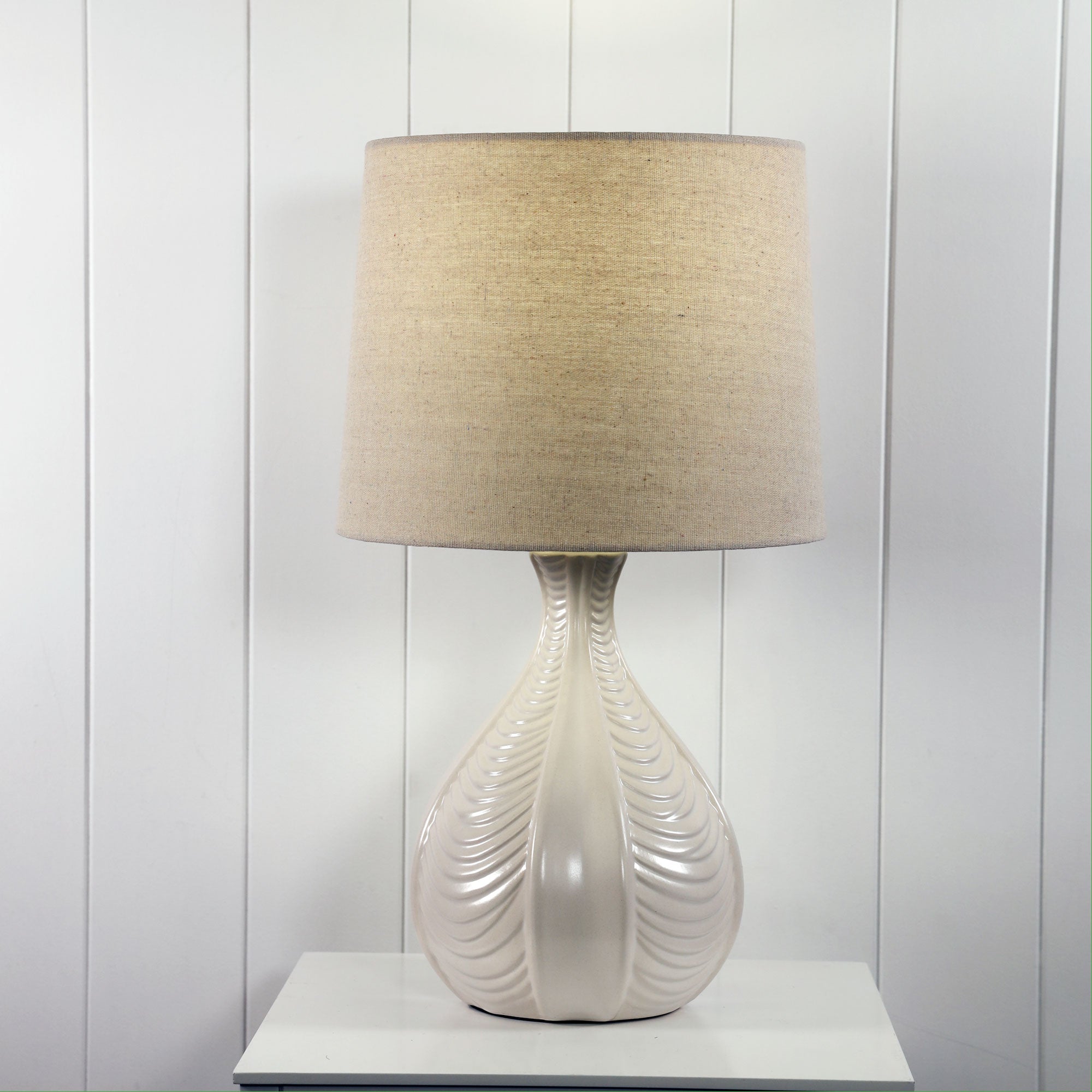 Gaia Off-White Ceramic Table Lamp