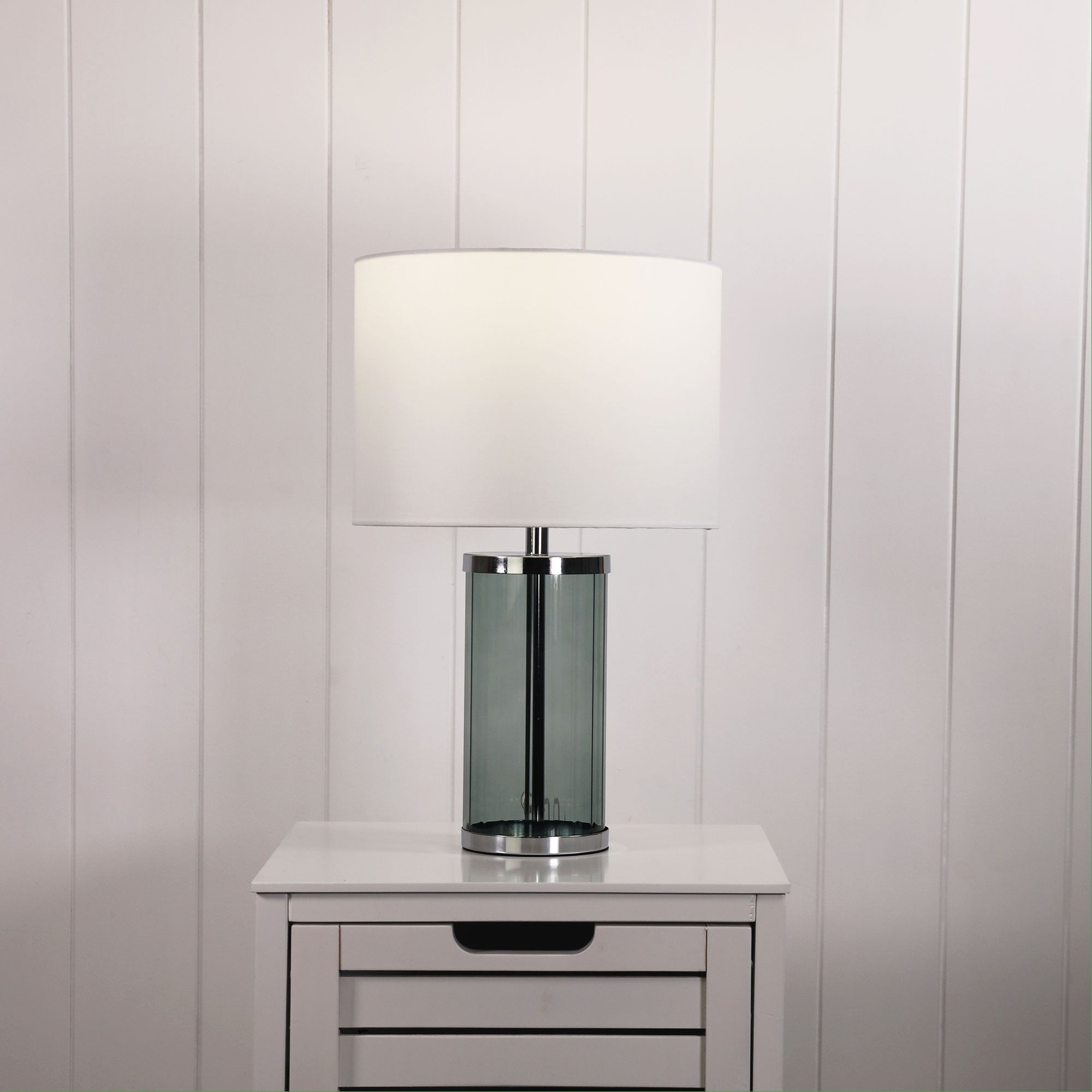 Nizio.Green Green Glass & White Fabric Table Lamp