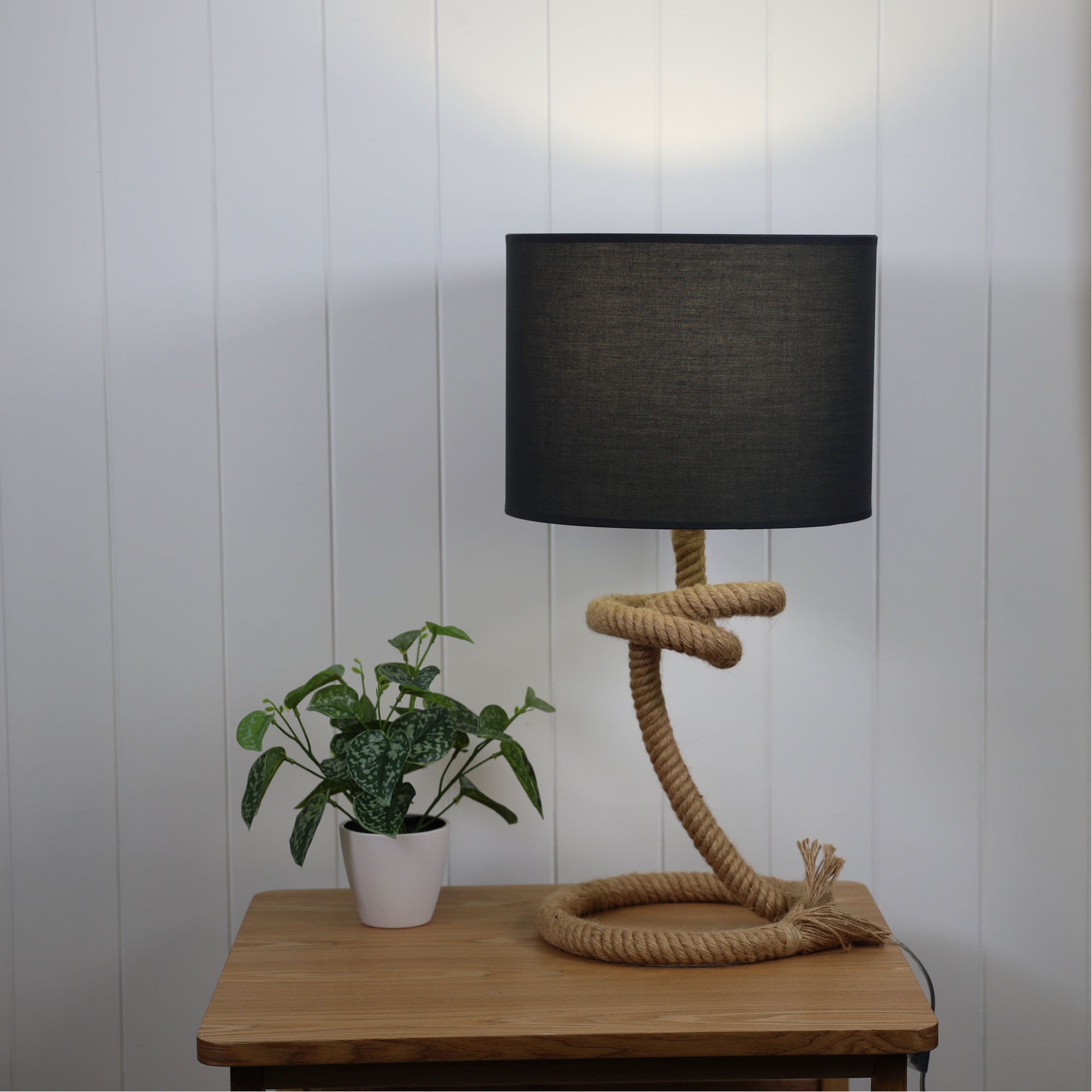 Riata Twisted Rope Lamp Base