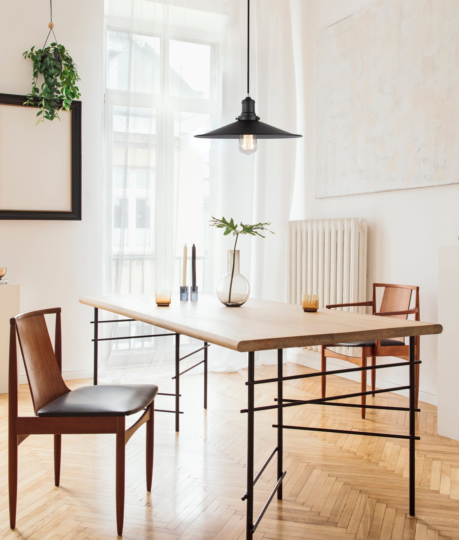 PIATTO: Industrial Black Coolie Pendant Lights