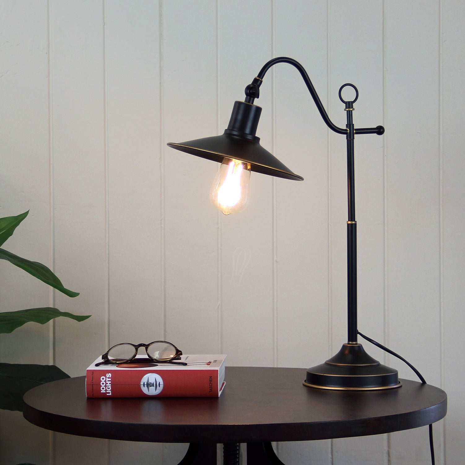 Boston Rubbed Bronze E27 Retro Industrial Table Lamp