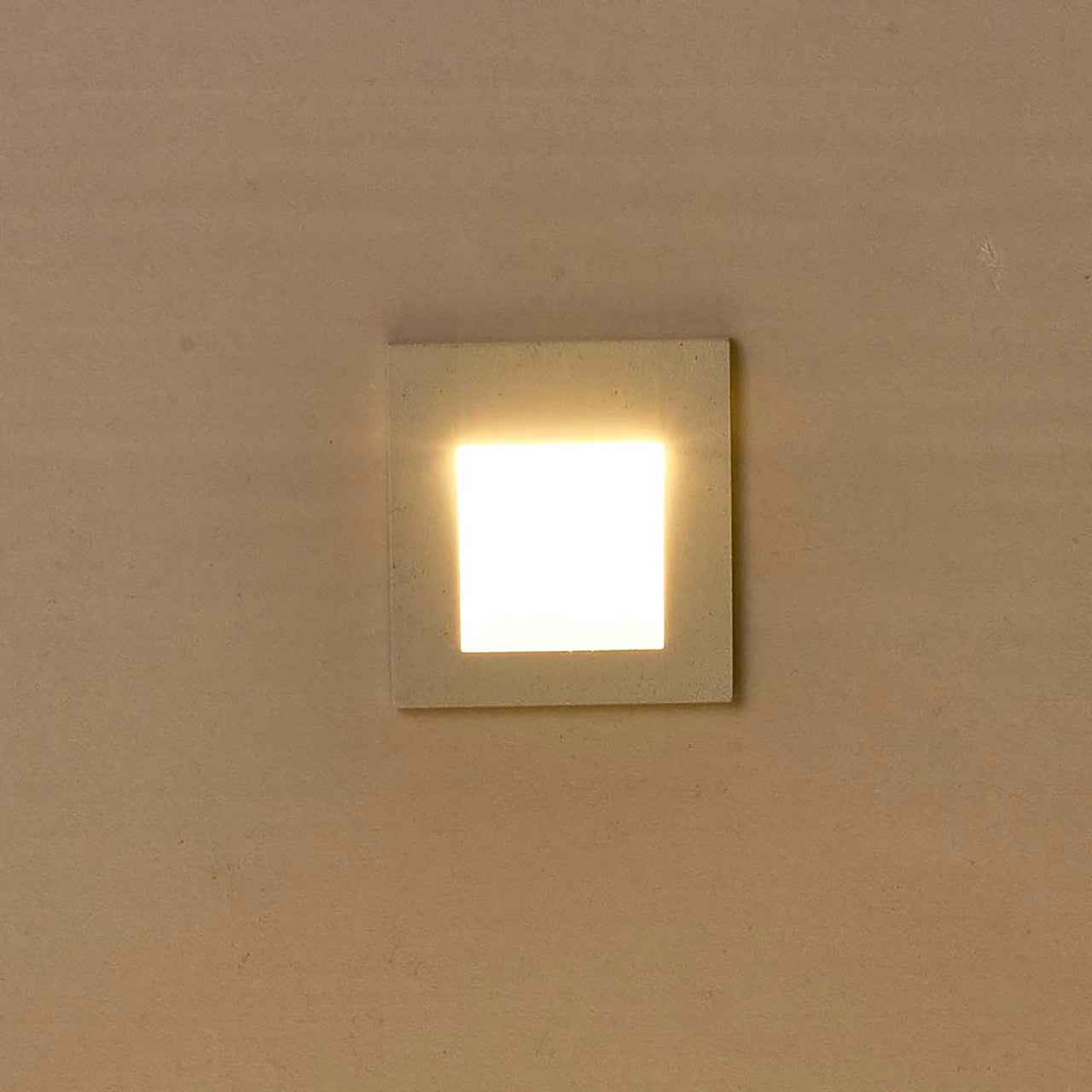 Stan White 3W 240V 3000K IP65 Square Step Light