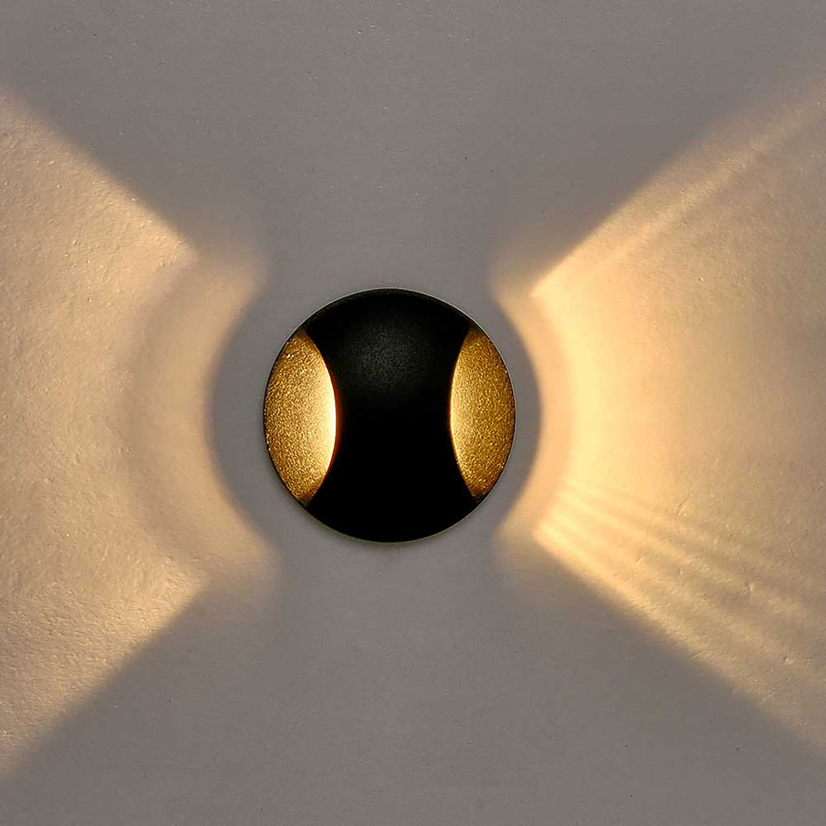 Kroll 2 Black 3W 12V 3000K IP65 Round 2-Way Step Light