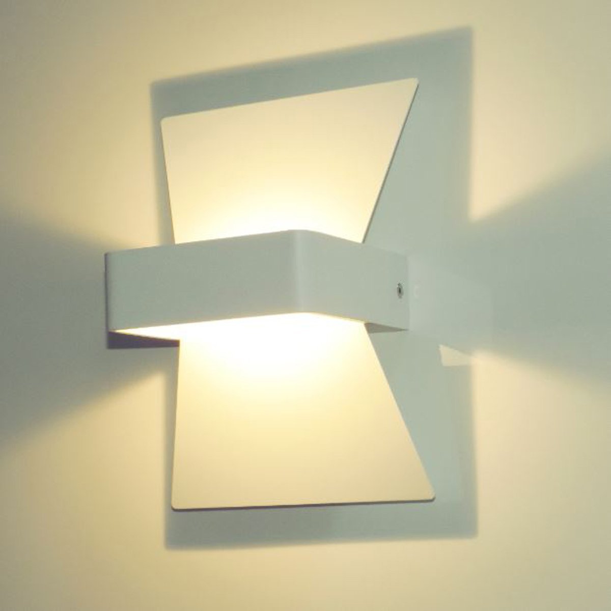 Davos 6 Watt LED Internal Bow Shaped Wall Light in Matt White