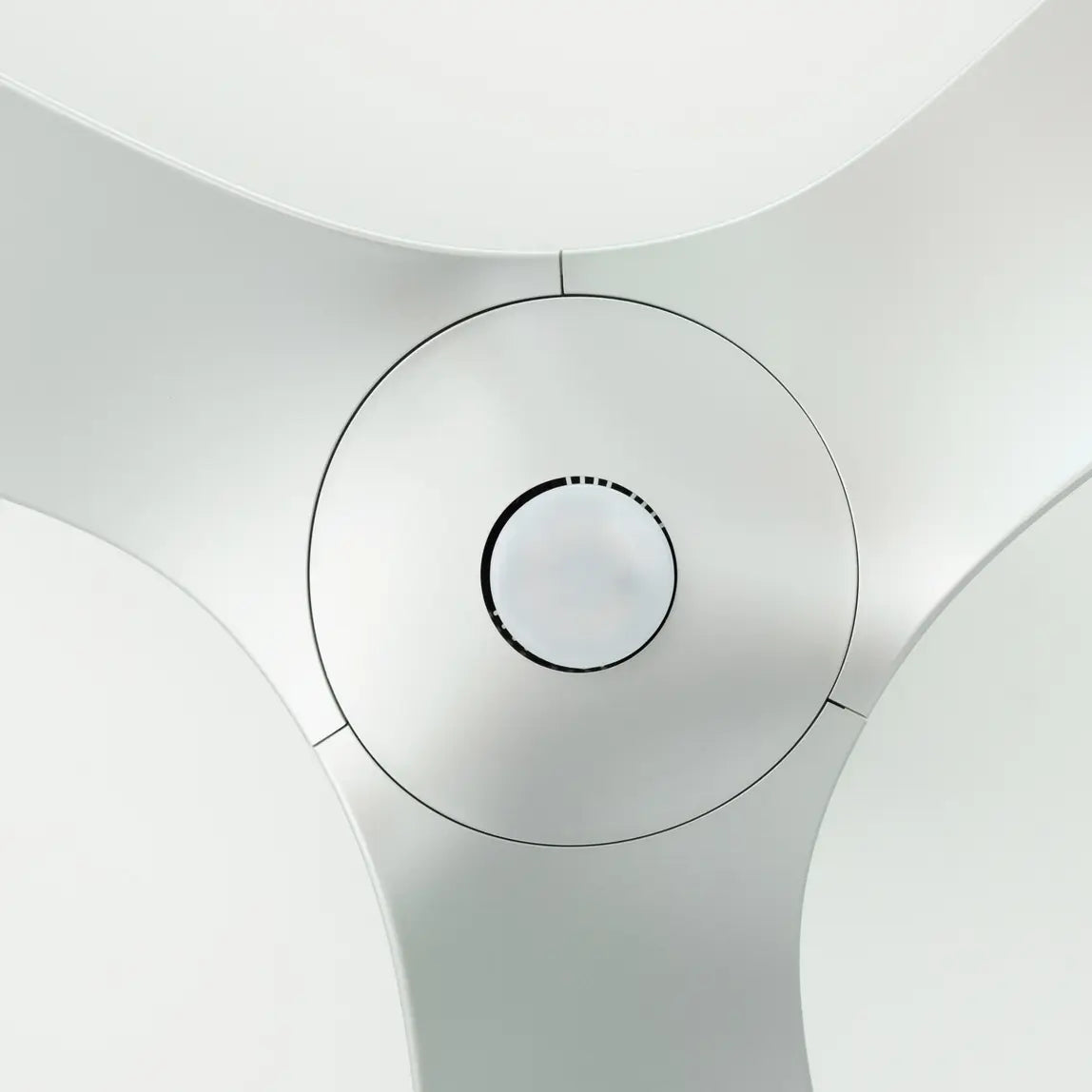 FR Three Blade Light Kit Including Hub Plate (3K) Suits 43, 50 & 60"