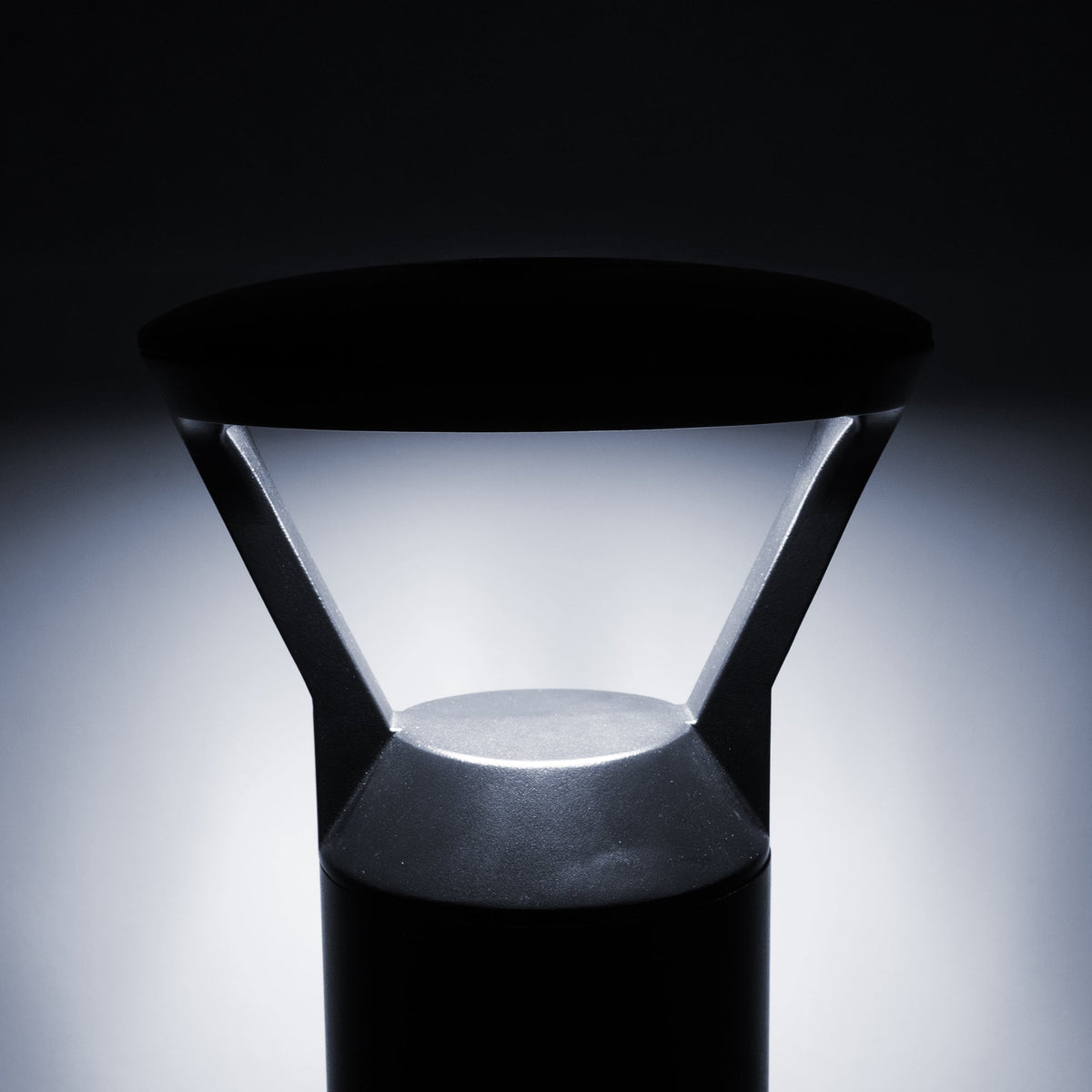 HV1643T-BLK - Thema Black Round Bollard - 965mm
