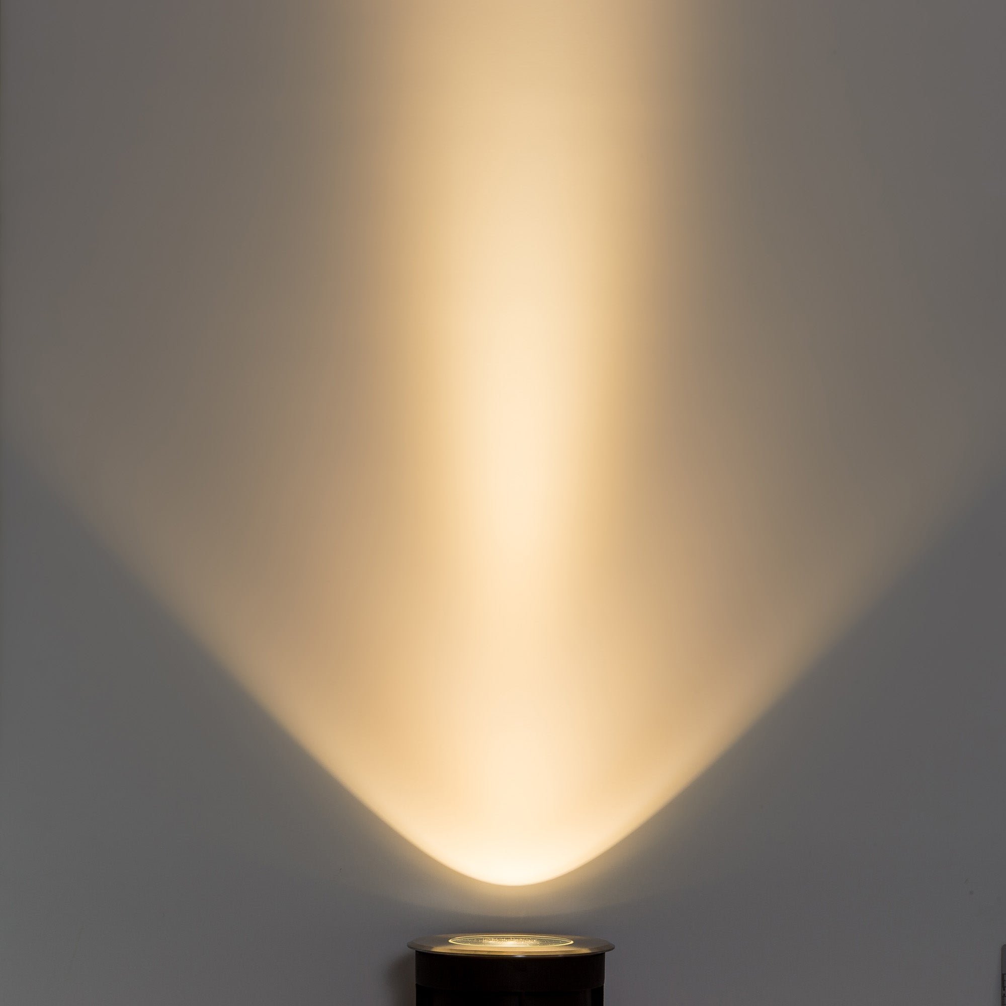 HV1828T - Toldo 316 Stainless Steel Adjustable 5w LED Inground Light