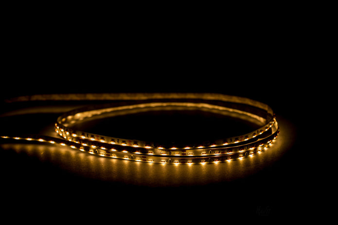 HV9723-IP20-96SM-3K - 7.7w IP20 Side Mounted LED Strip 3000k