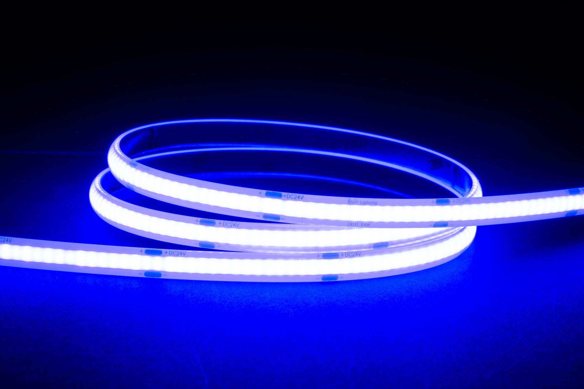 HV9761-IP54-320-B - 9.6w IP54 24v DC Blue COB Dotless LED Strip