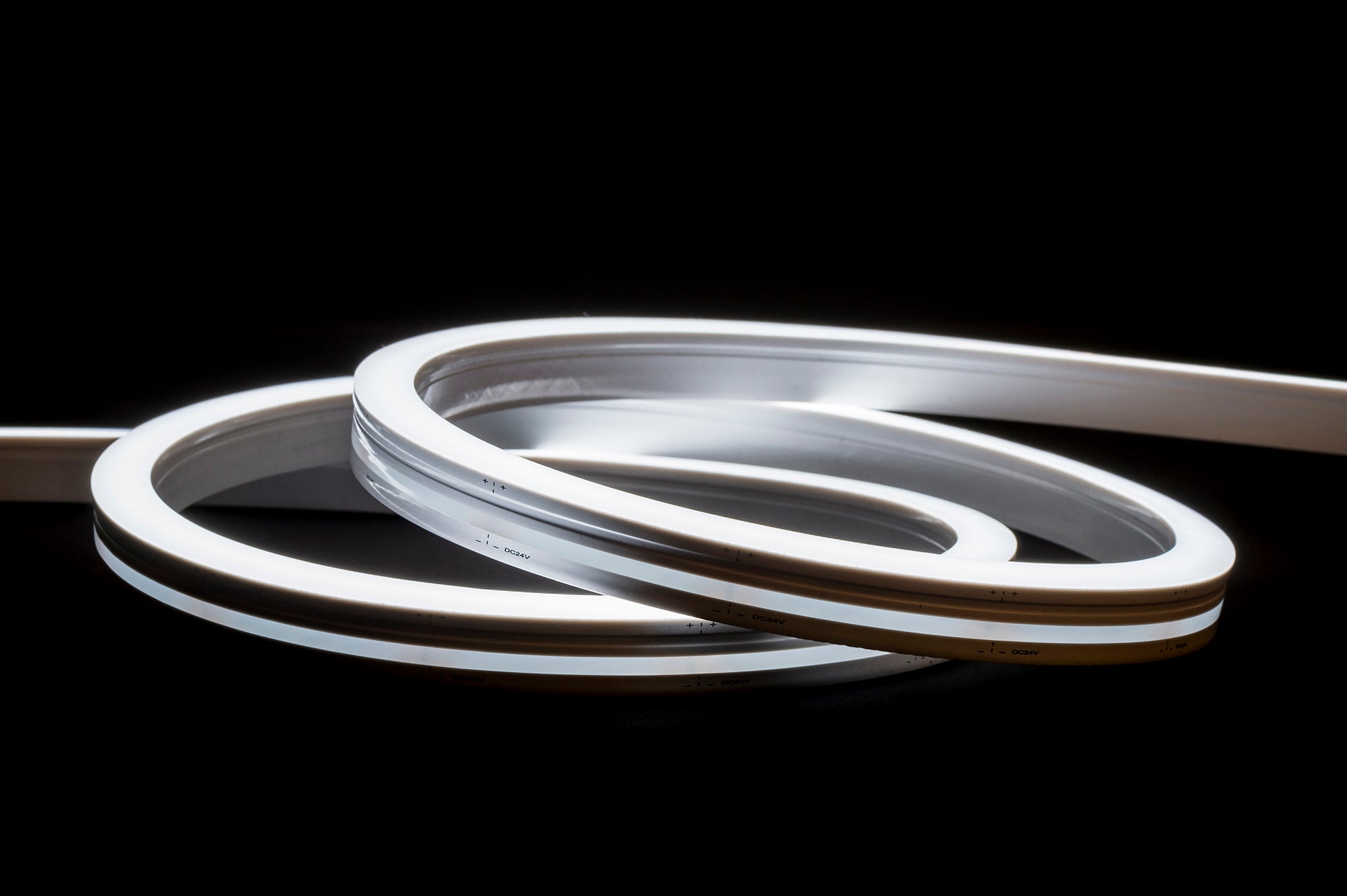 HV9795-IP67-200-5K - 14.4w IP67 24v DC Side Bend HaviFlex Flexible Neon LED Strip 5500k