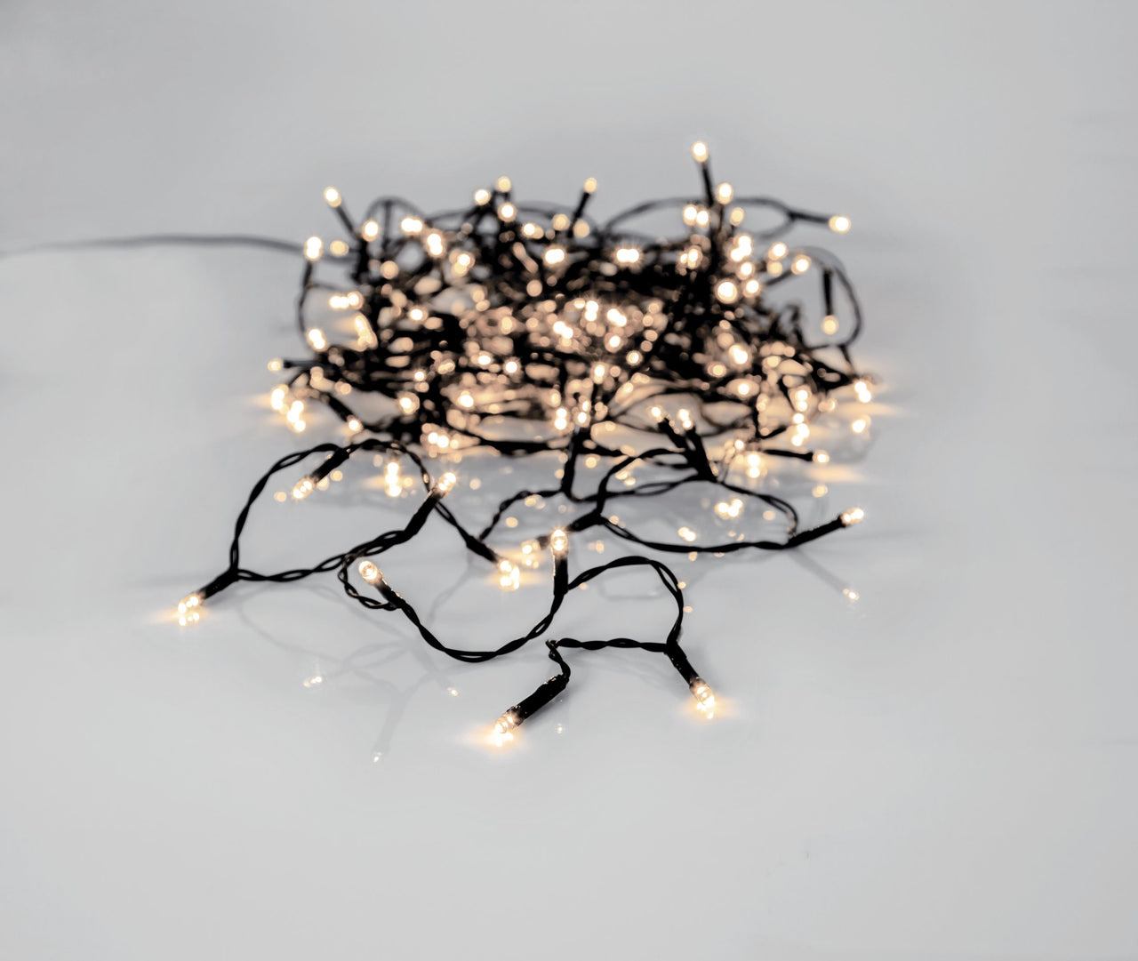 FAIRY LIGHTS X180 LED CRISPOT LIGHT WHITE 12.6M 7CM SPOT LIGHTACING