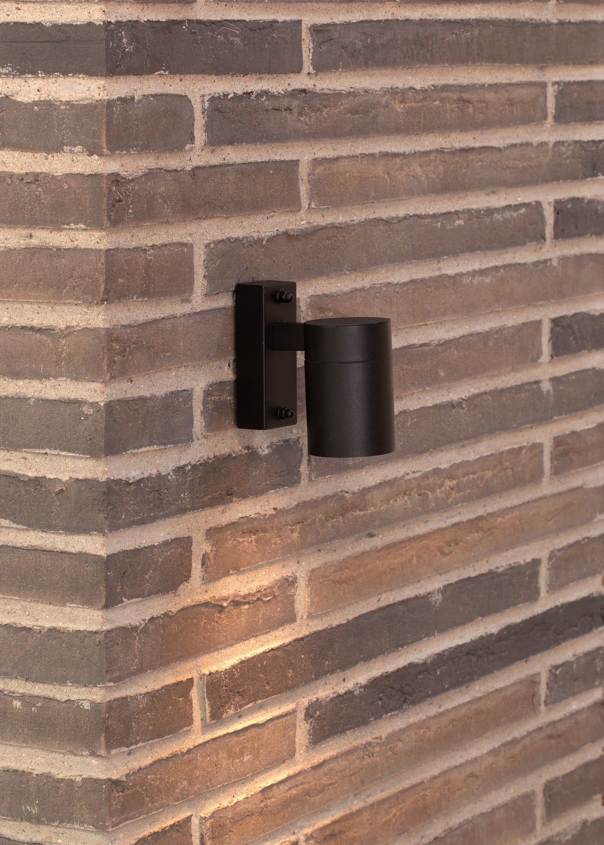 Tin Modern Wall Light Black