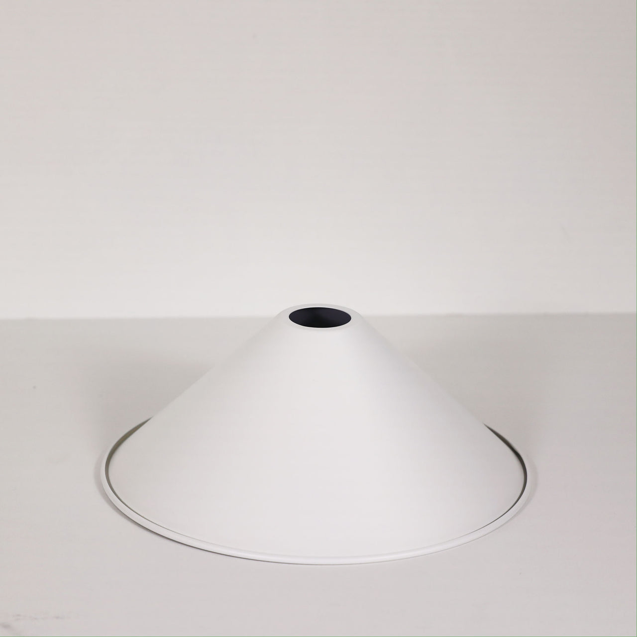 Victoriana.30 White Traditional Metal Pendant Shade Only