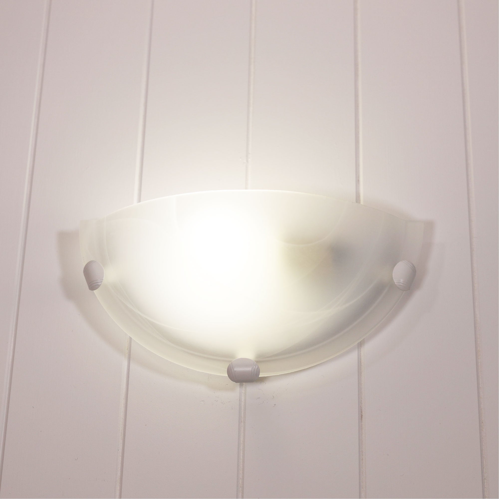 Remo Alabaster Glass With White Clips Wall Light