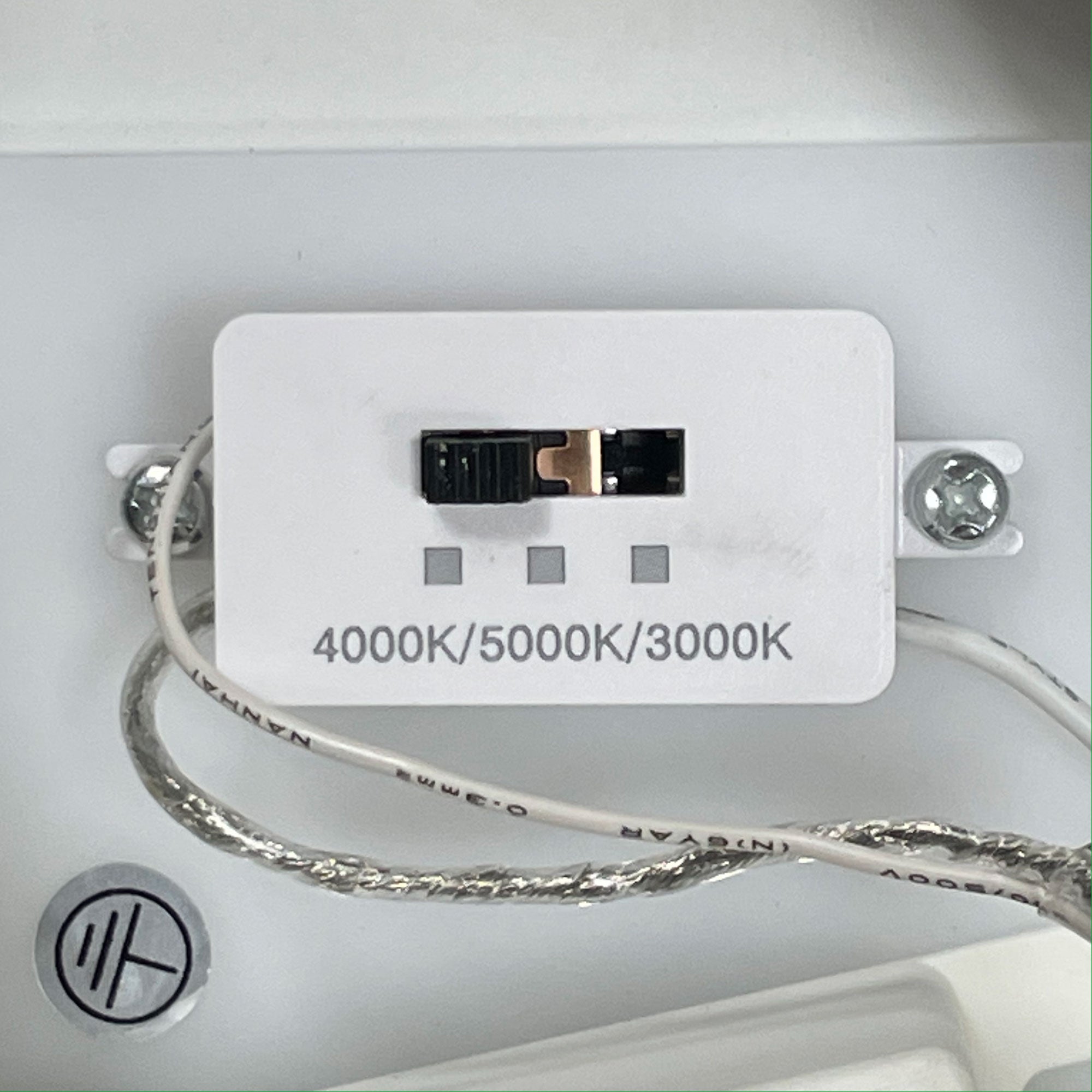 Noodle.70 White 42W CCT LED Pendant