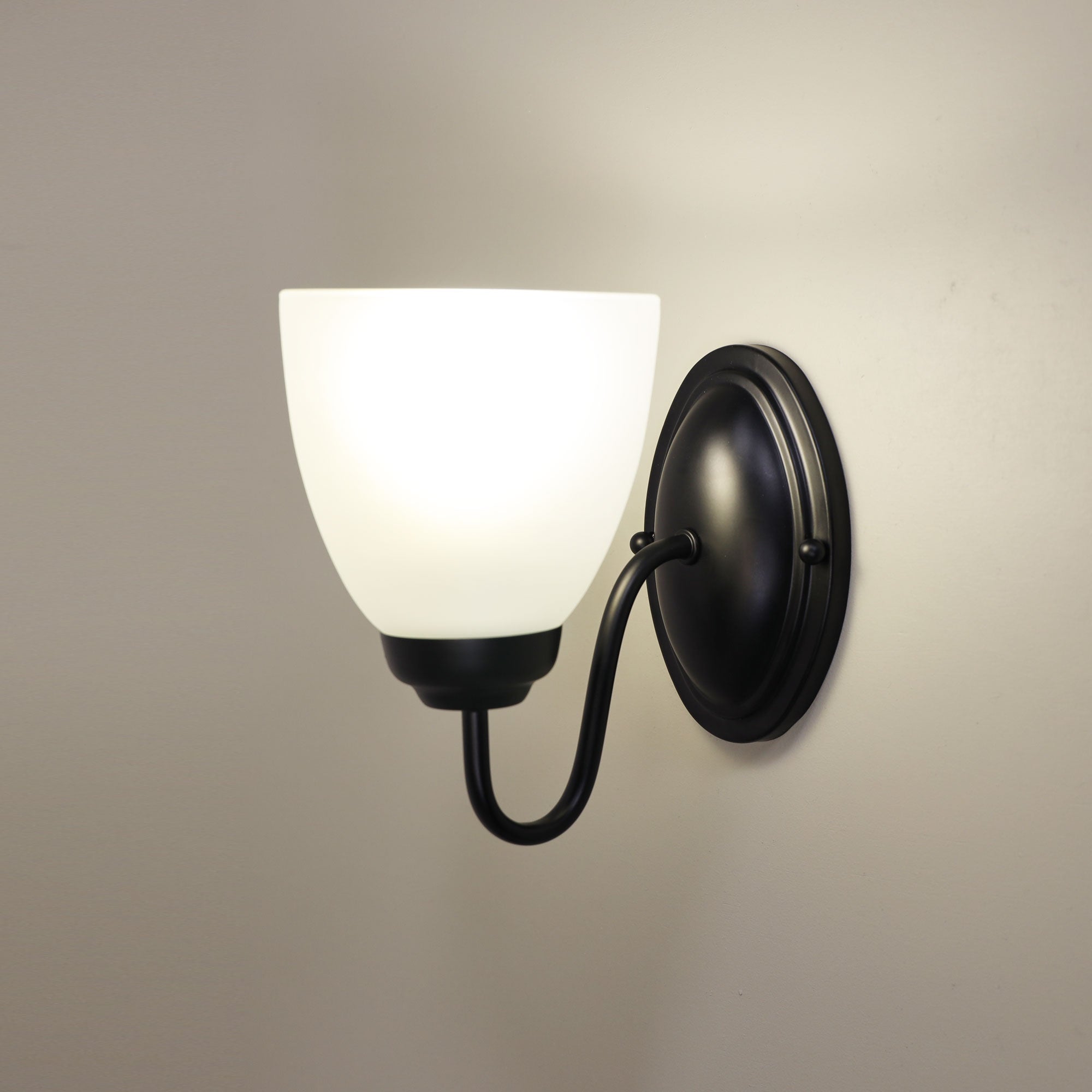 Rochester Black & Frosted Glass Traditional Wall Light