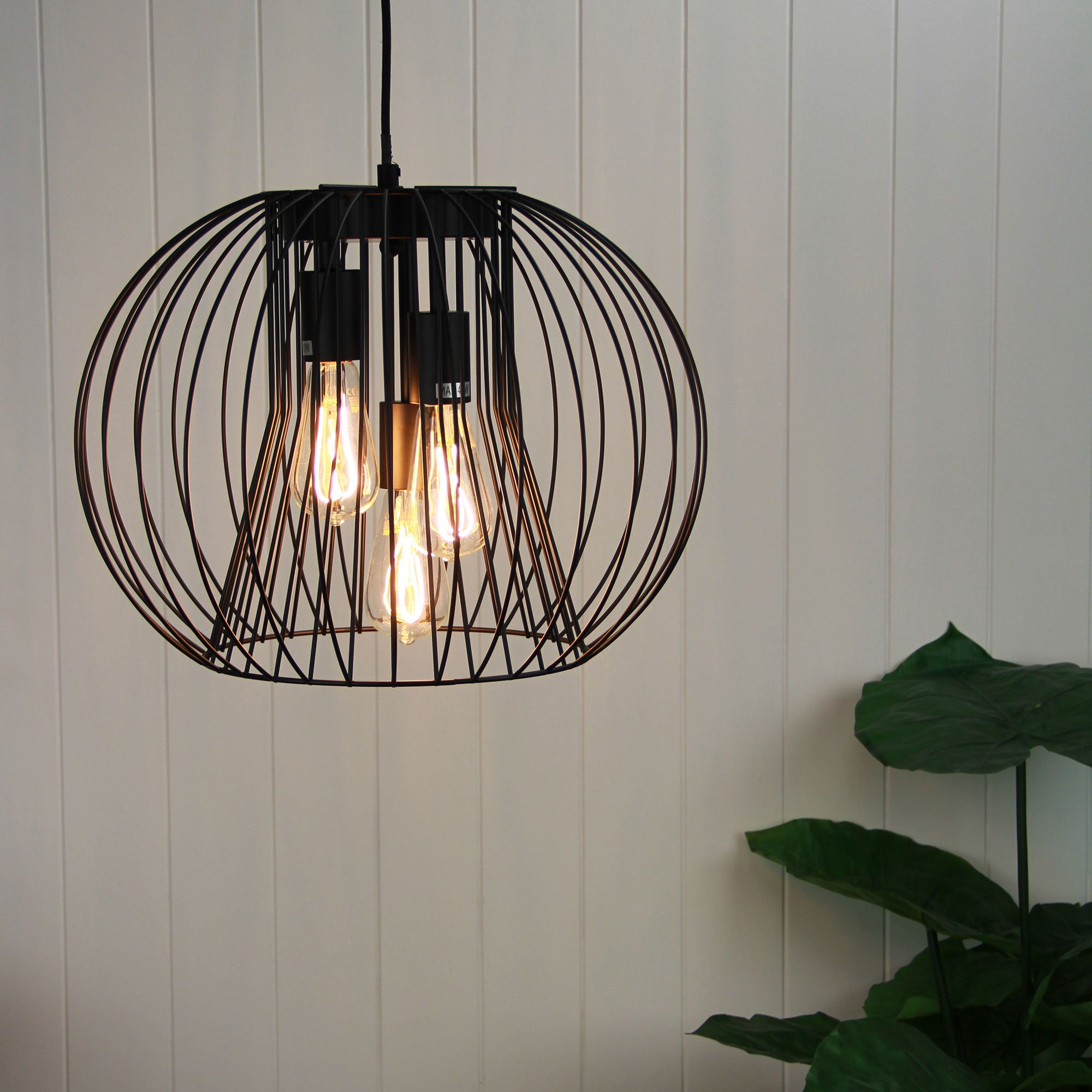 Malo.45 Black 3 Light Wire Pendant