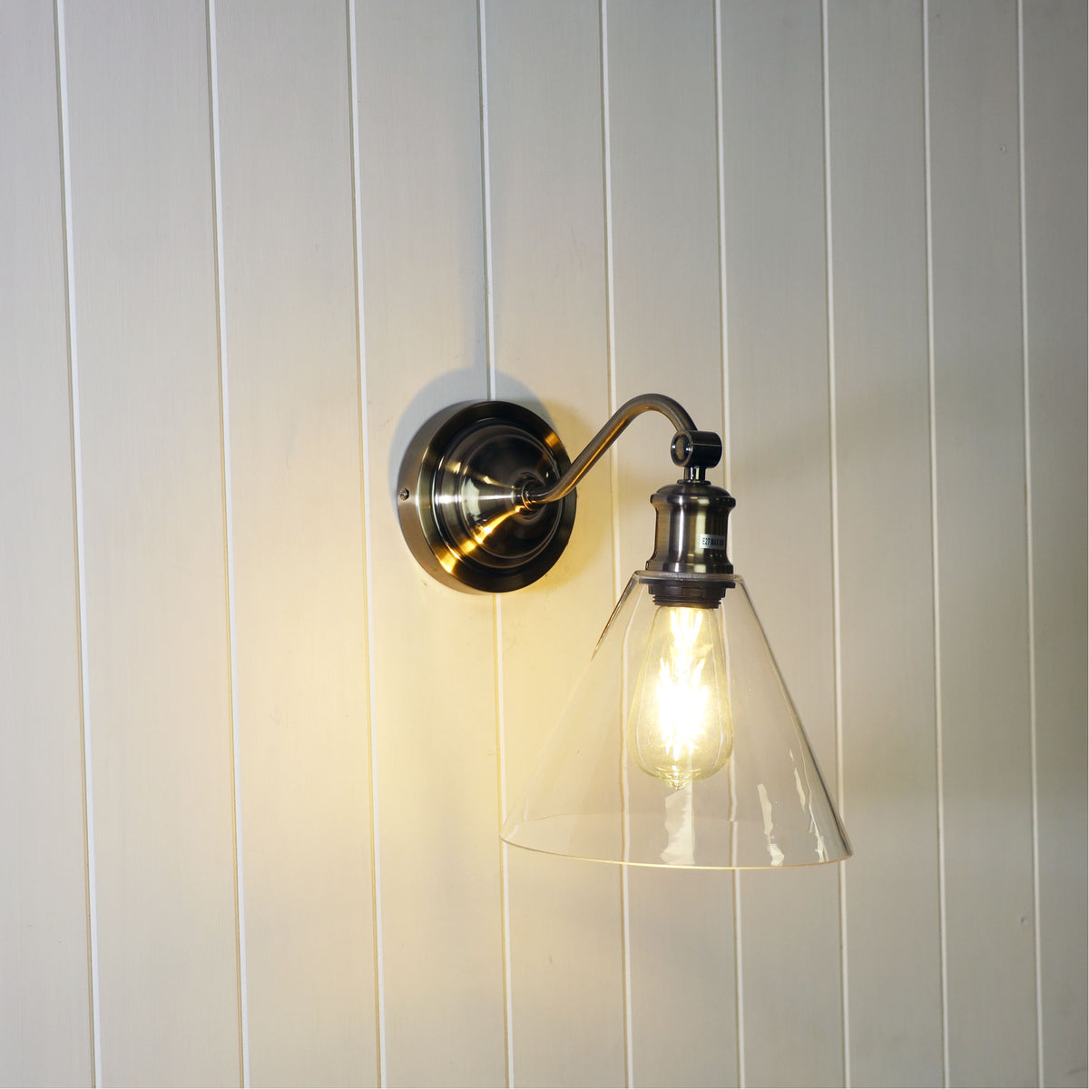 Abby Antique Brass & Clear Glass E27 Hamptons Style Classic Wall Light