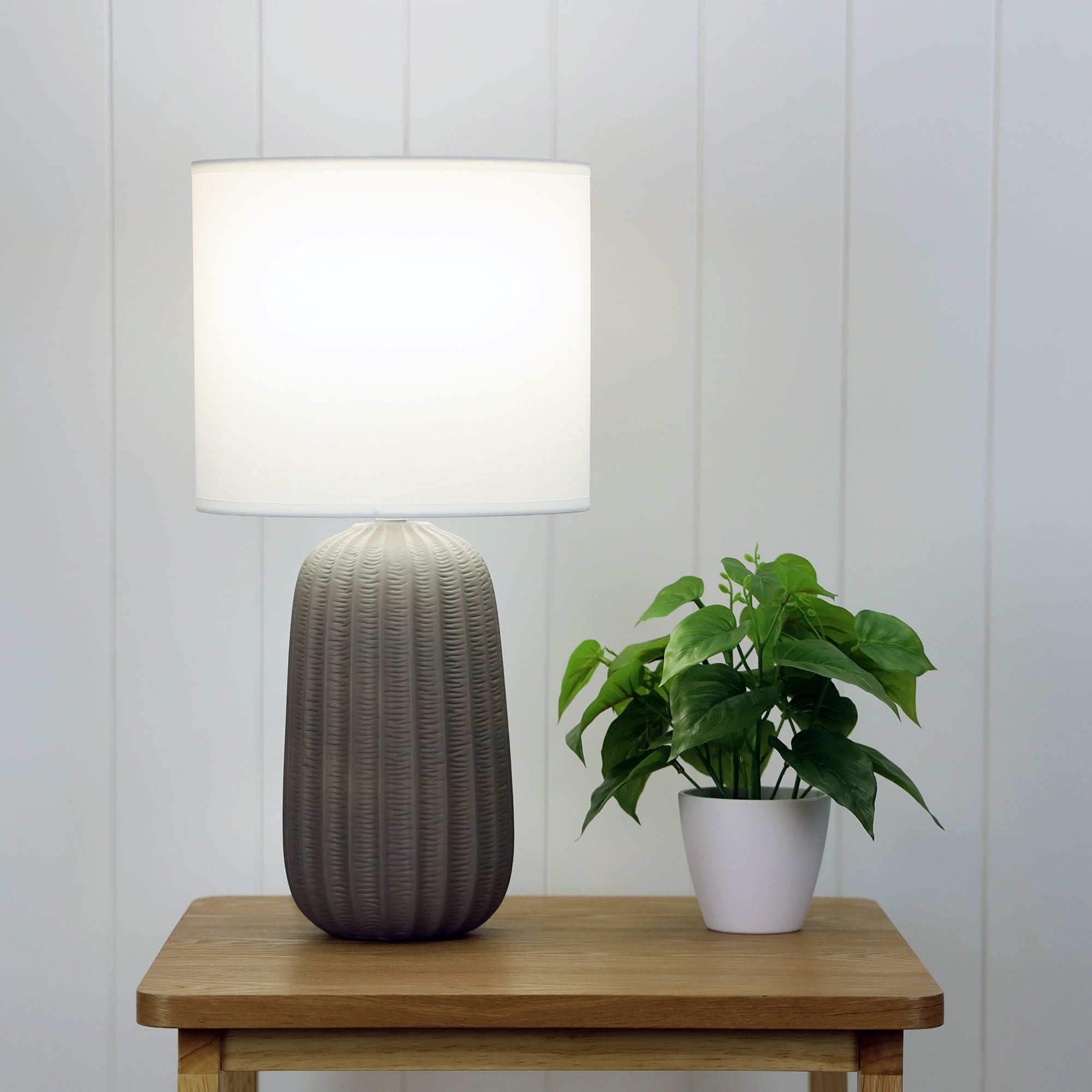 Benjy.25 Taupe Ceramic & White Fabric Table Lamp