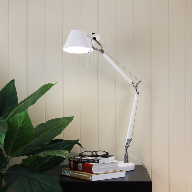 Forma White Retro Style Adjustable Task Lamp