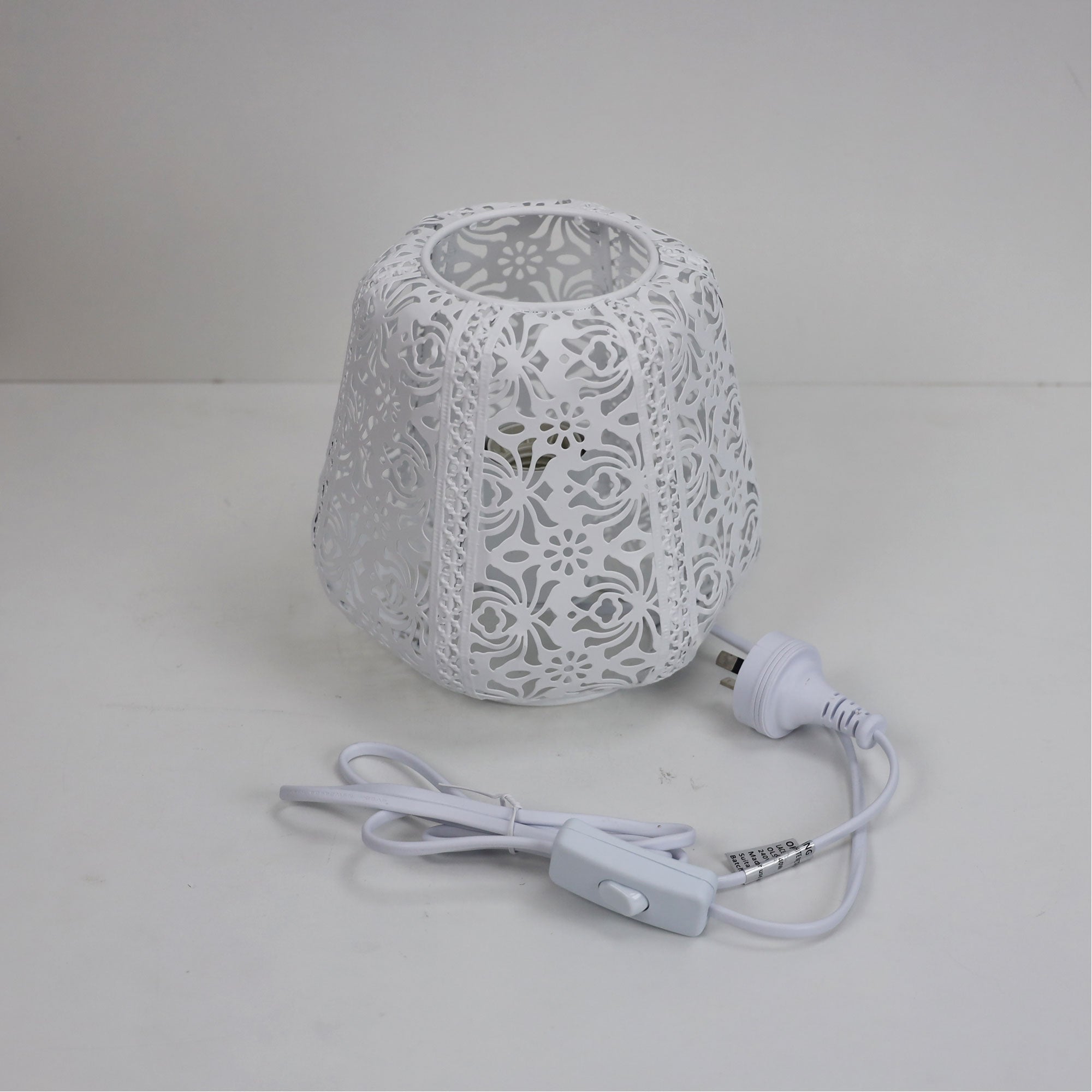 Lace White Floral Laser Cut Metal Table Lamp