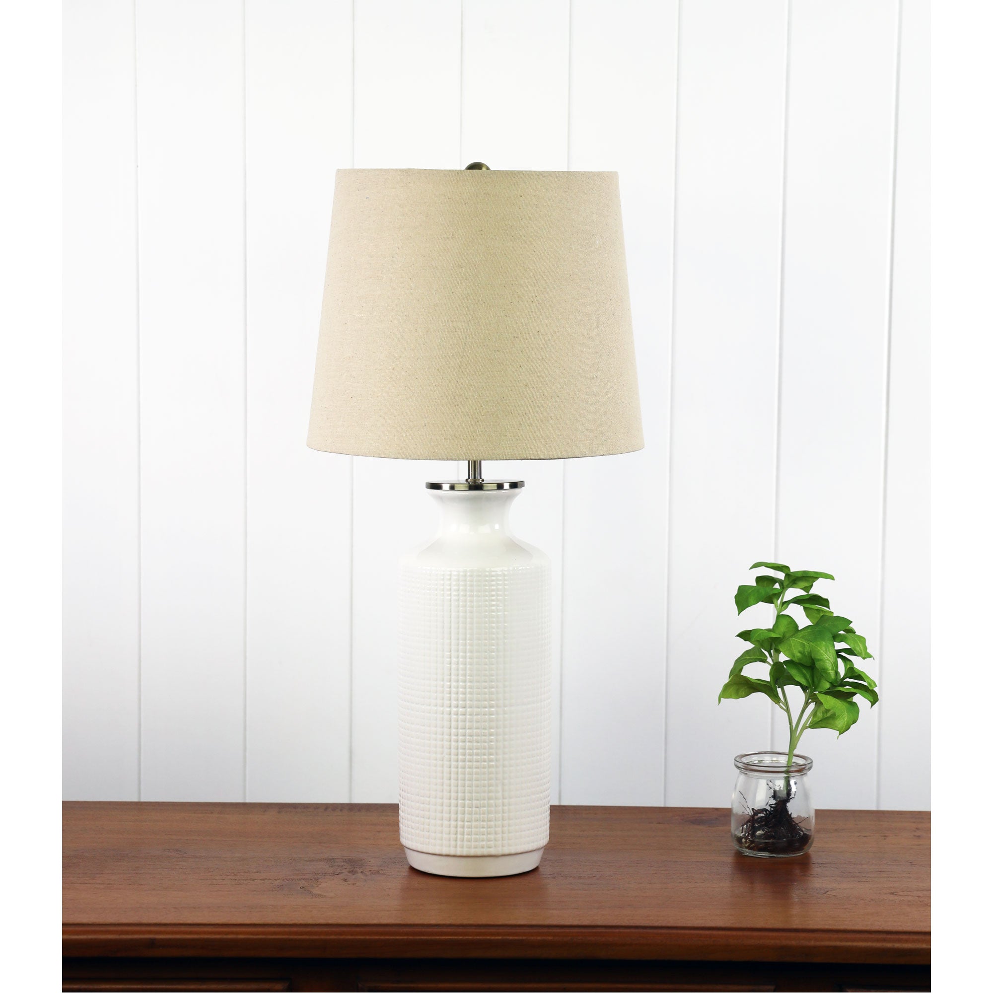 Matlock White & Natural Linen Modern Farmhouse Table Lamp With Harp Shade