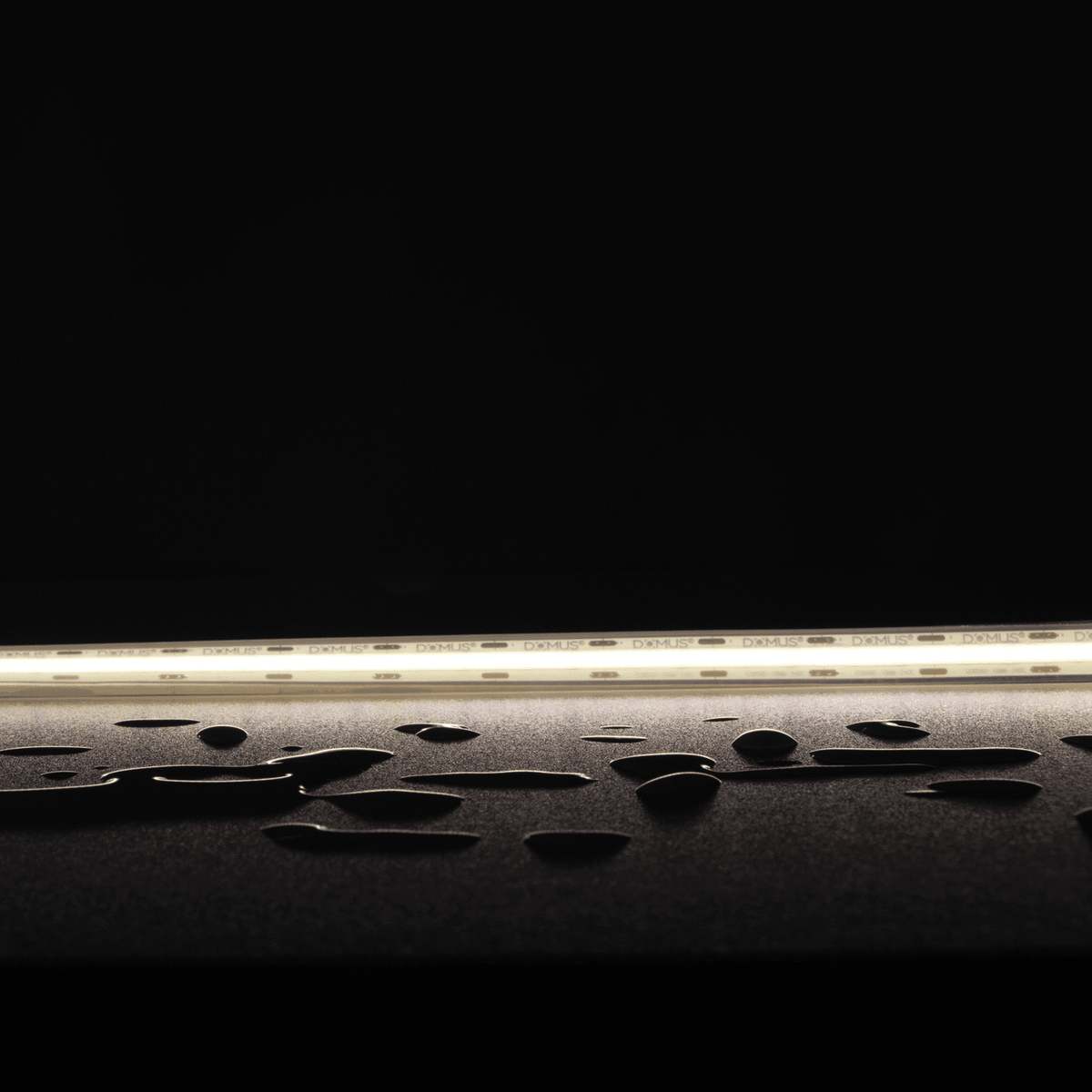 Plex-Ultra 10W P/M COB Strip 24V CRI90 IP67 560LED/M 50M Pack