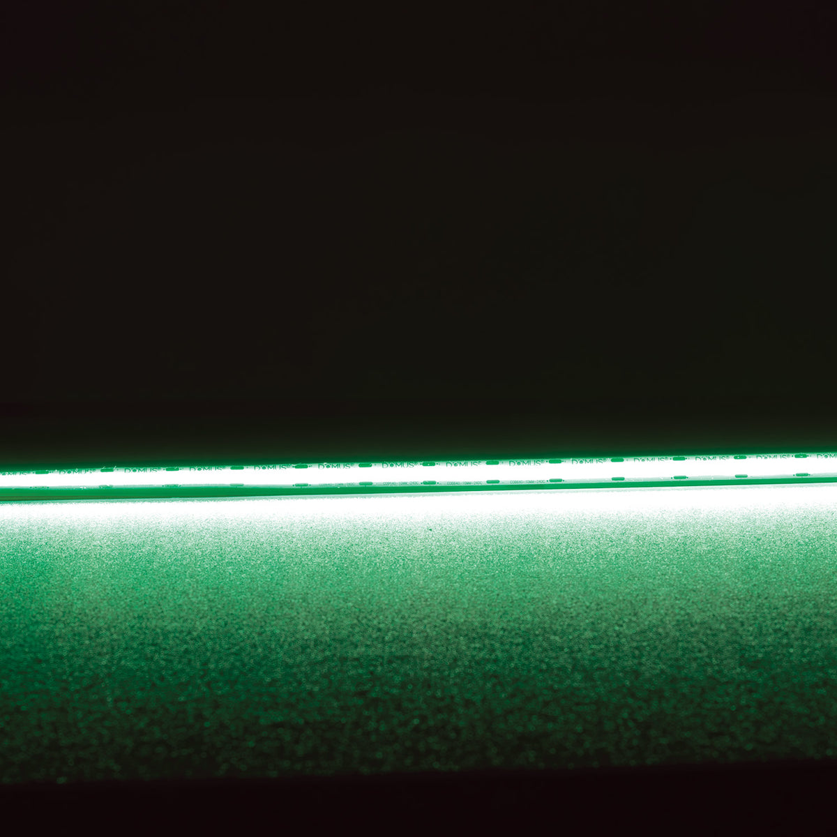Plex-Vivid 15W P/M Colour COB Strip 24V IP54 640LED/M 50M Pack