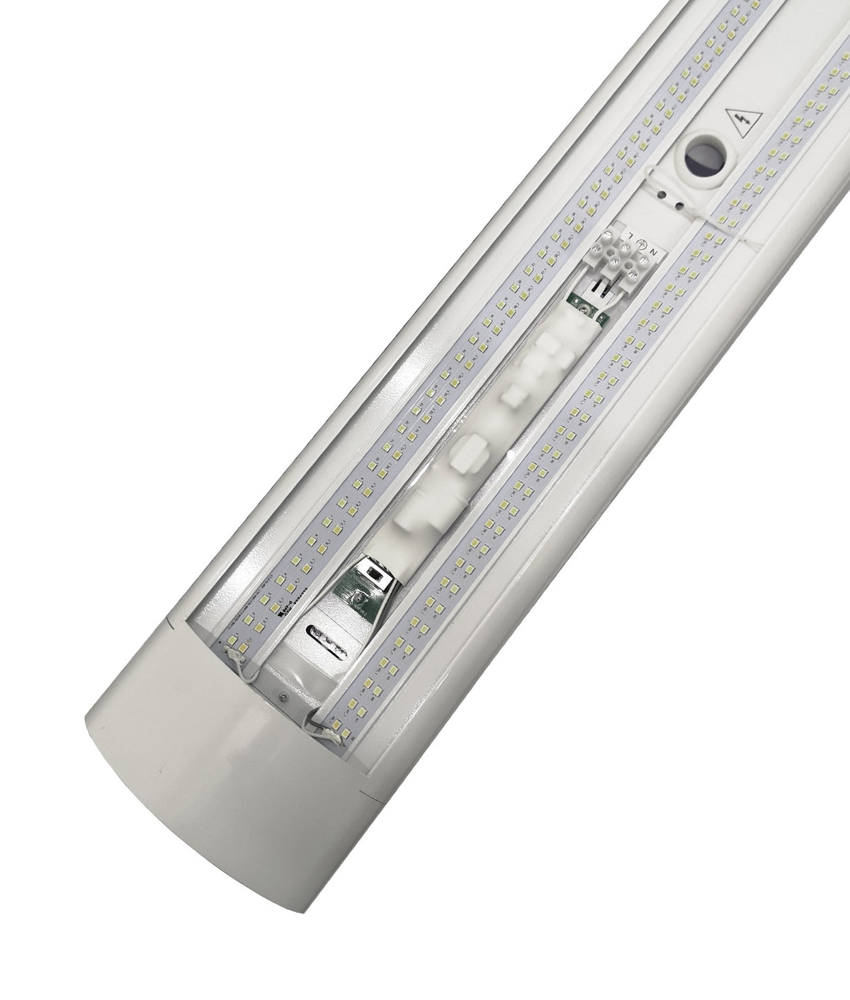 RAZORDMW: Interior LED Surface Mounted Dimmable Tri-CCT Battens (Wide)