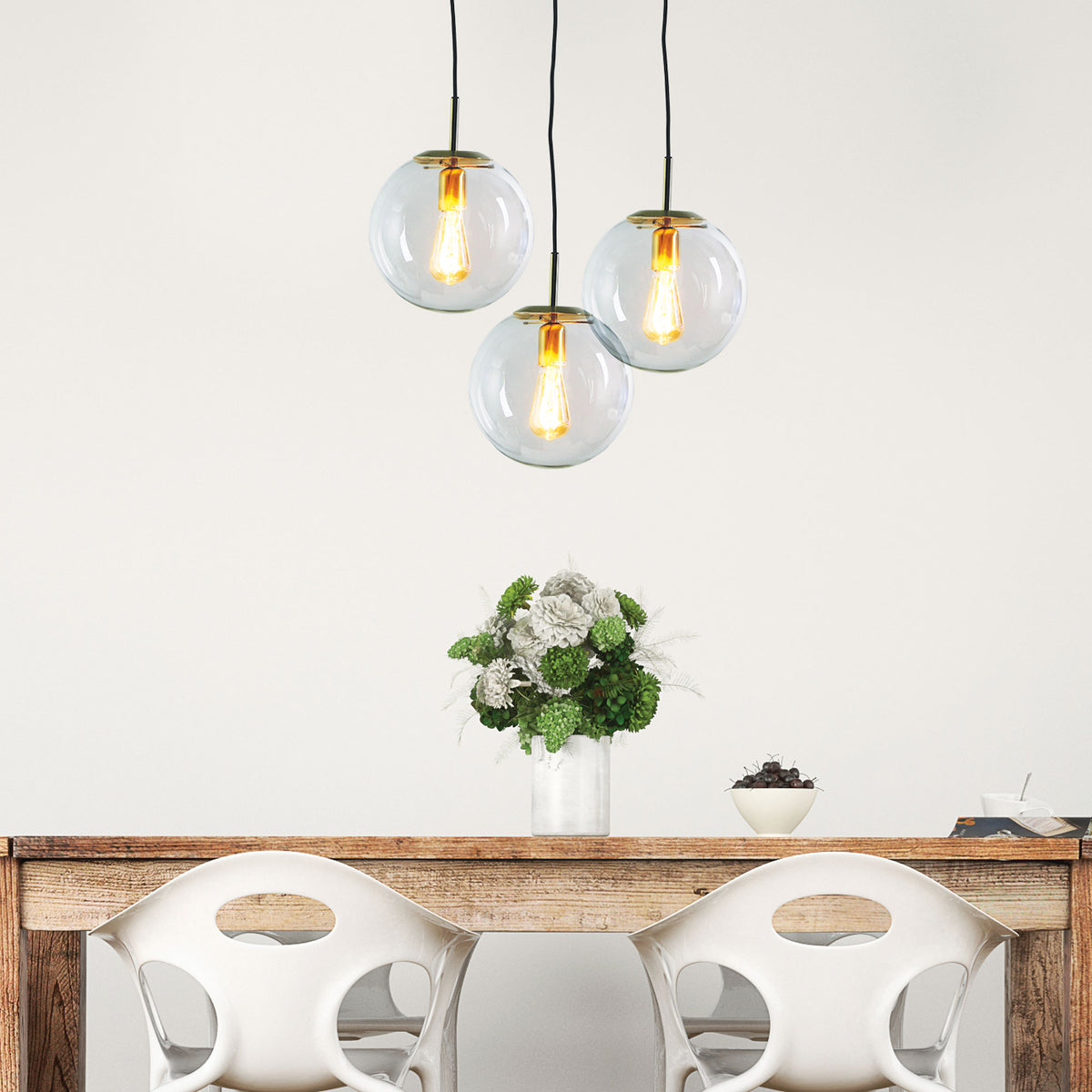 Newton 25 Brushed Brass And Clear Glass E27 Pendant