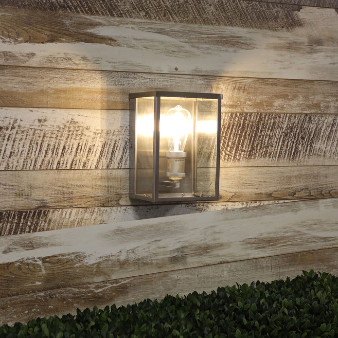 Oakland Brushed Chrome 1 Light IP44 E27 Hamptons Style Wall Light