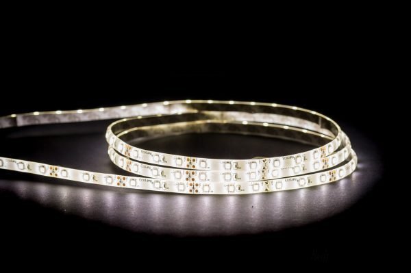 VIPER 5m LED Strip Light Kit in Day Light 5500k - VPR9734IP54-60-5M